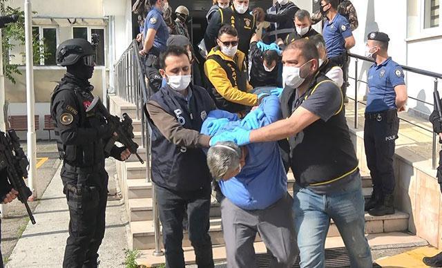 Bursa da polisi şehit eden zanlının 16 suç kaydı çıktı Son Dakika