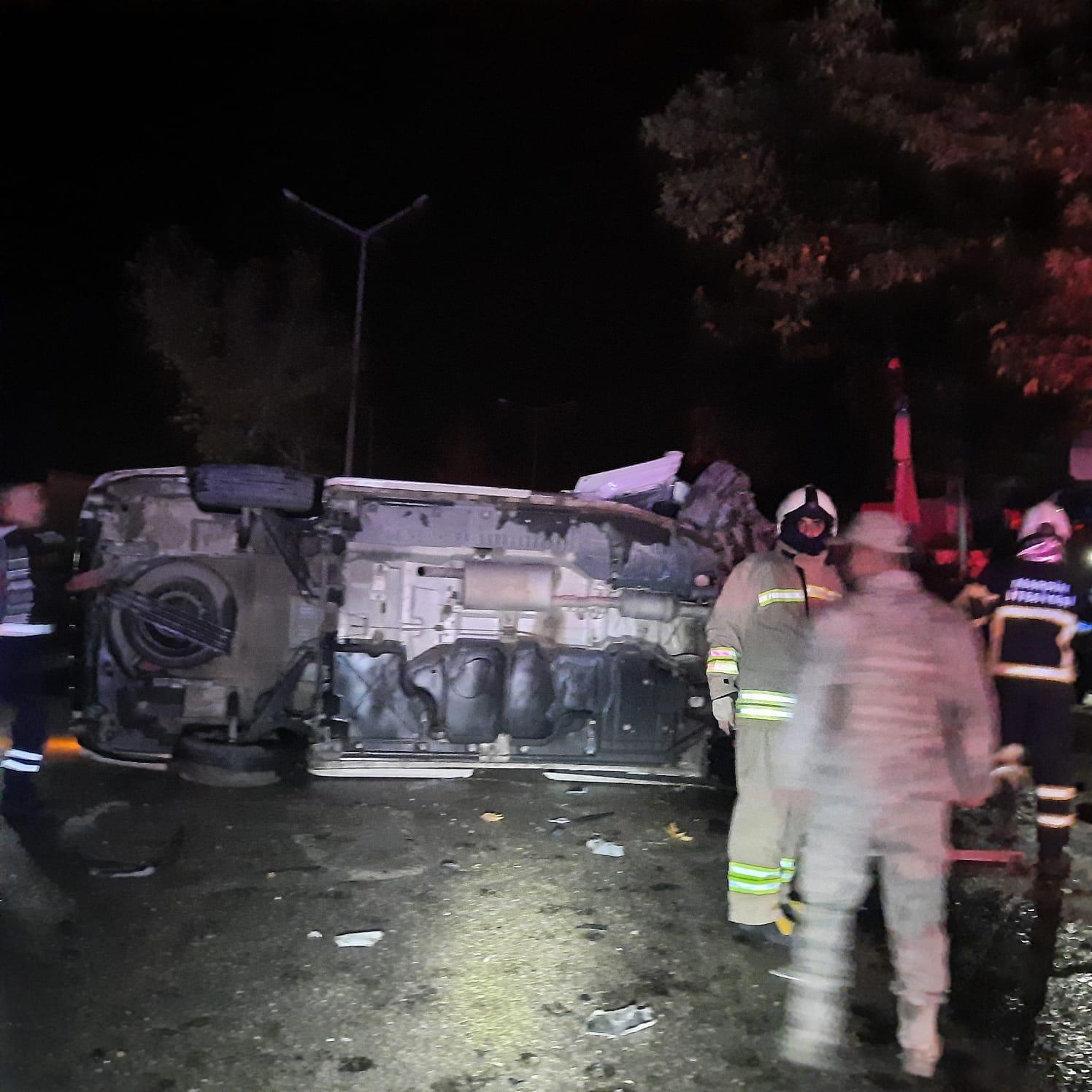 Mardin De Hafif Ticari Ara Ile Otomobil Kafa Kafaya Arp T Yaral