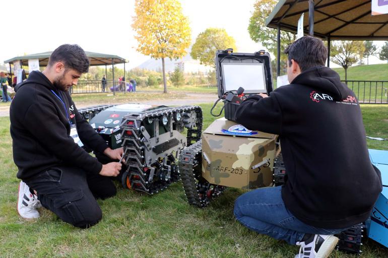 Üniversite öğrencileri yapay zeka ile insansız kara aracı geliştirdi