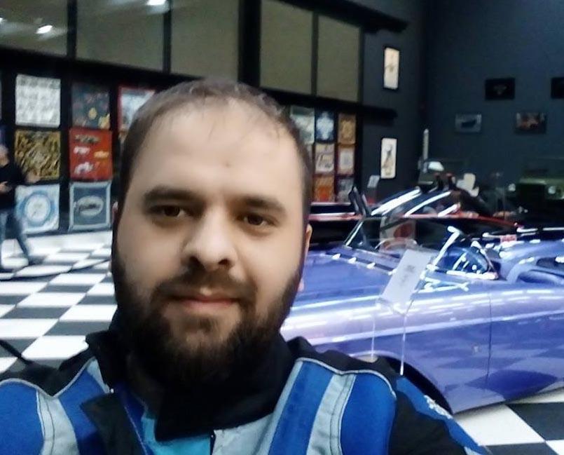 Salihlide aynı yerde art arda iki kaza: 1 ölü, 5 yaralı