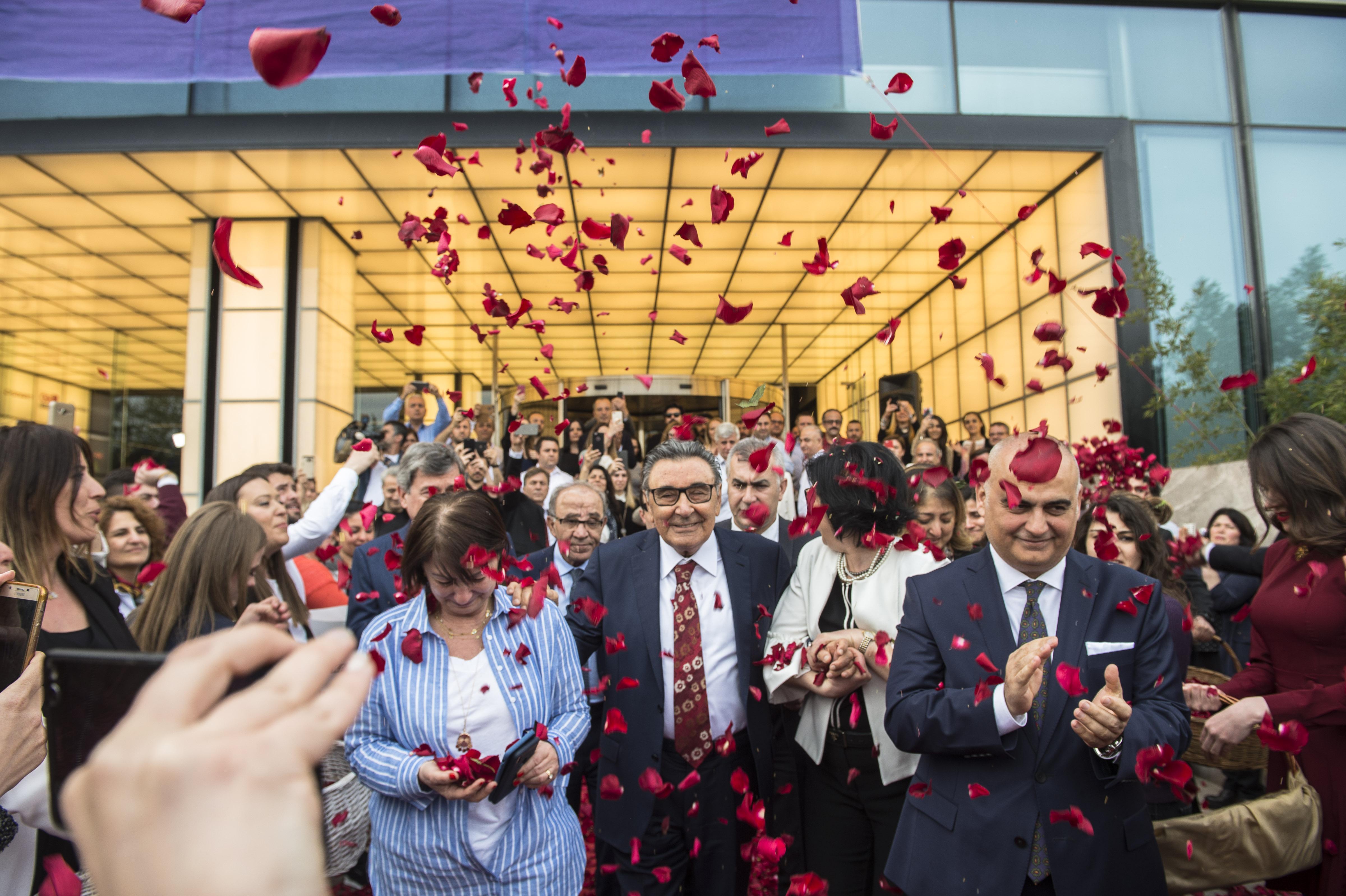 Doğan Holding Onursal Başkanı Aydın Doğan, Doğan Medyaya veda etti