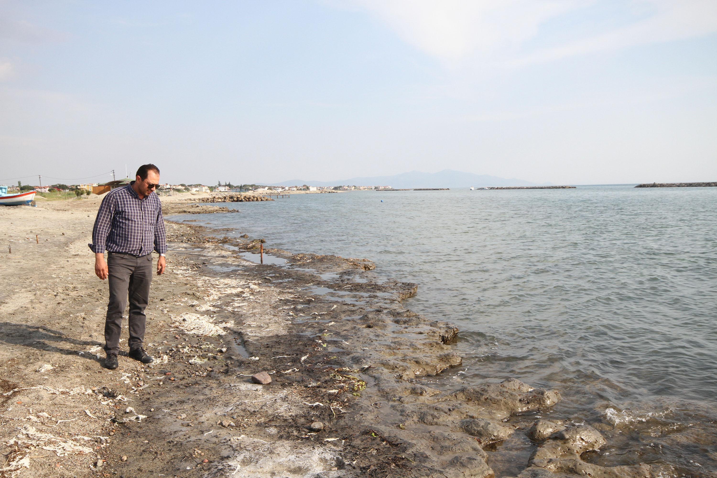 Ayvalıkta deniz ve kumsaldan demir çıkarılacak