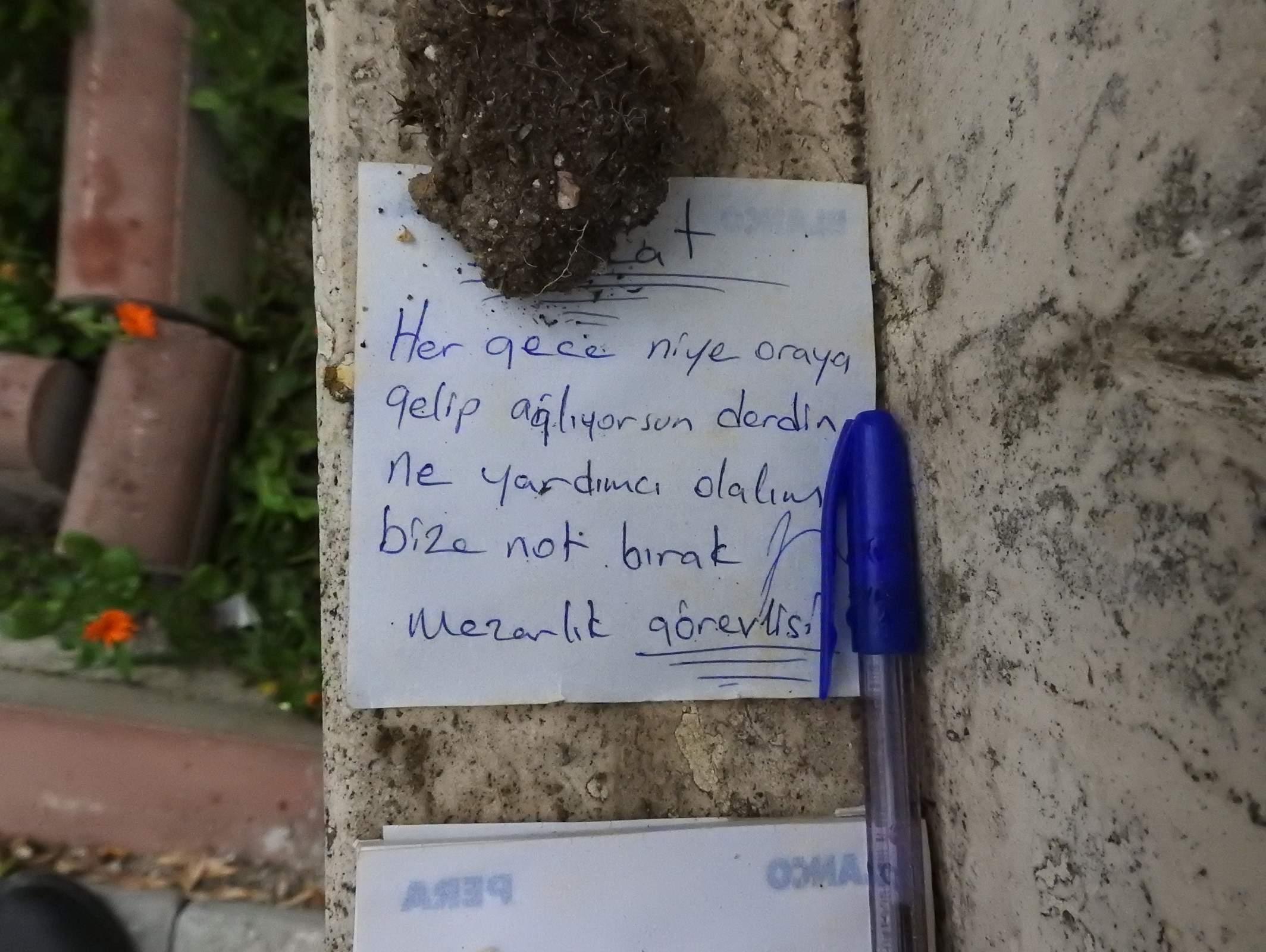 Mezarlıkta 4 gecedir görülen kız, polis tarafından aranıyor