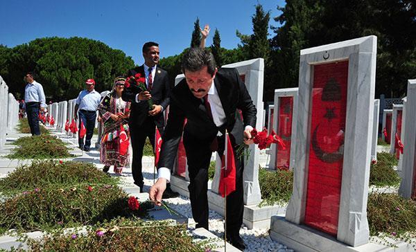 15 Temmuz şehitleri anıldı
