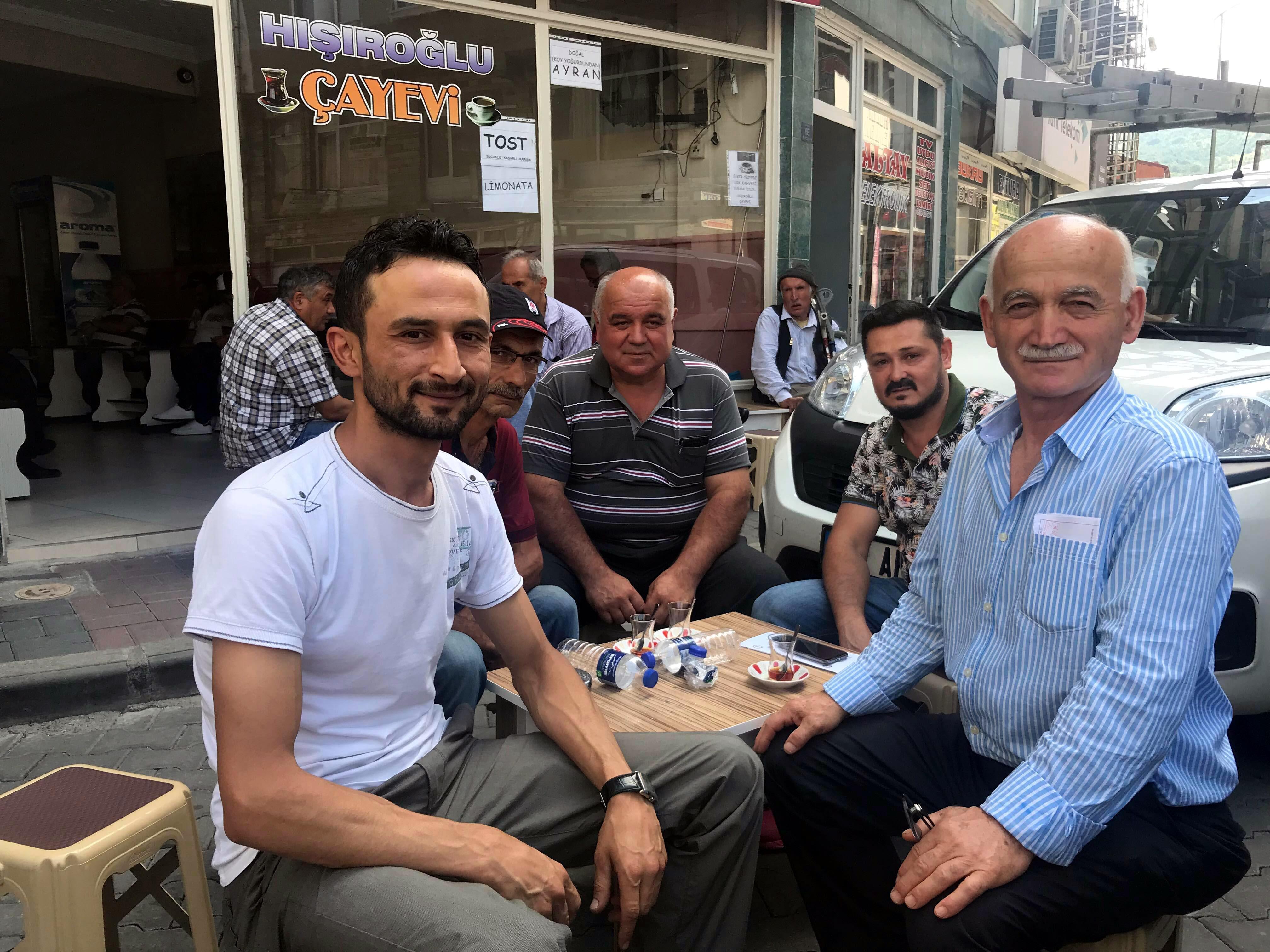 Belediyeden flaş karar Mesut Özilin o fotoğrafı değişiyor