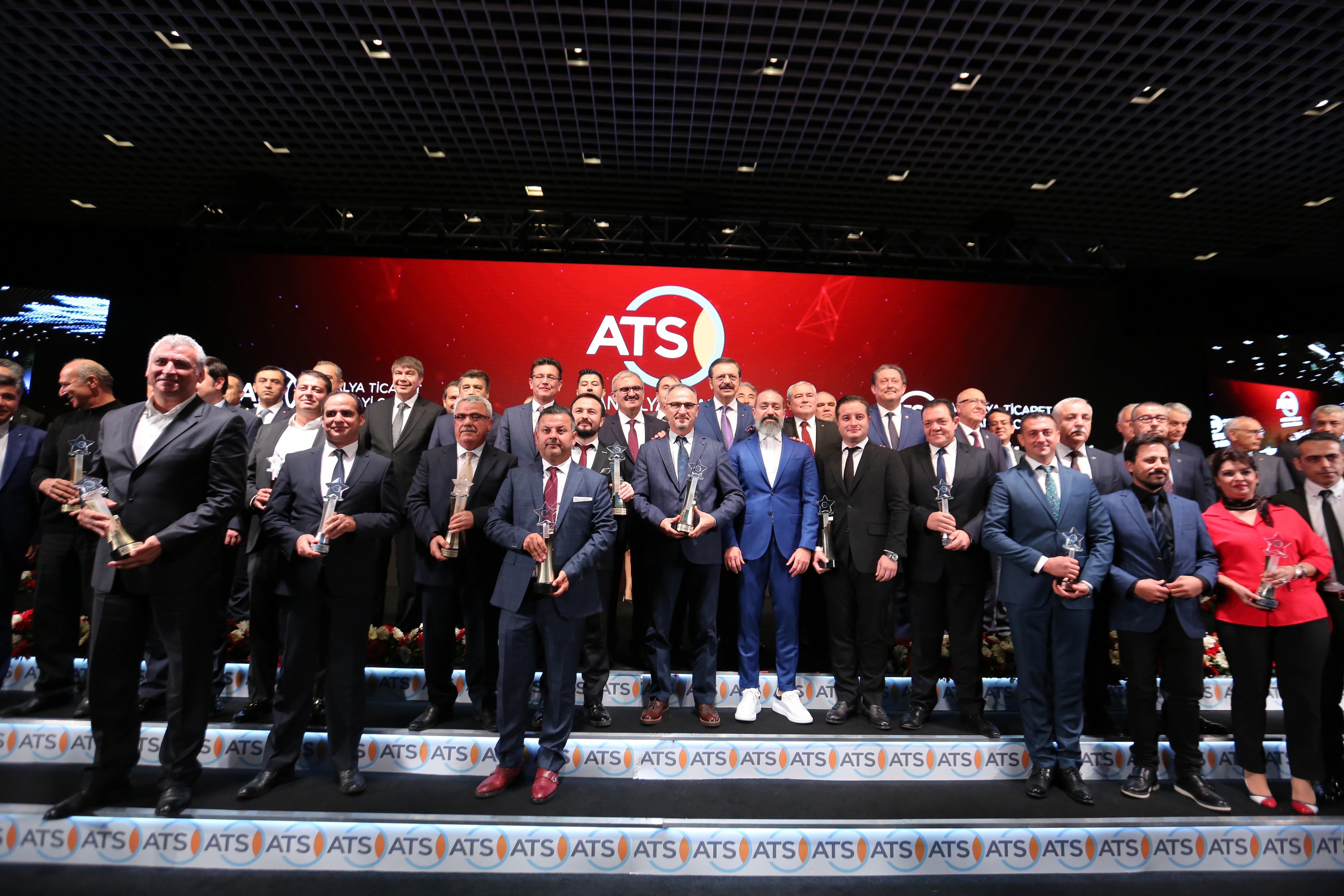 Antalya ekonomisinin enlerine ödül