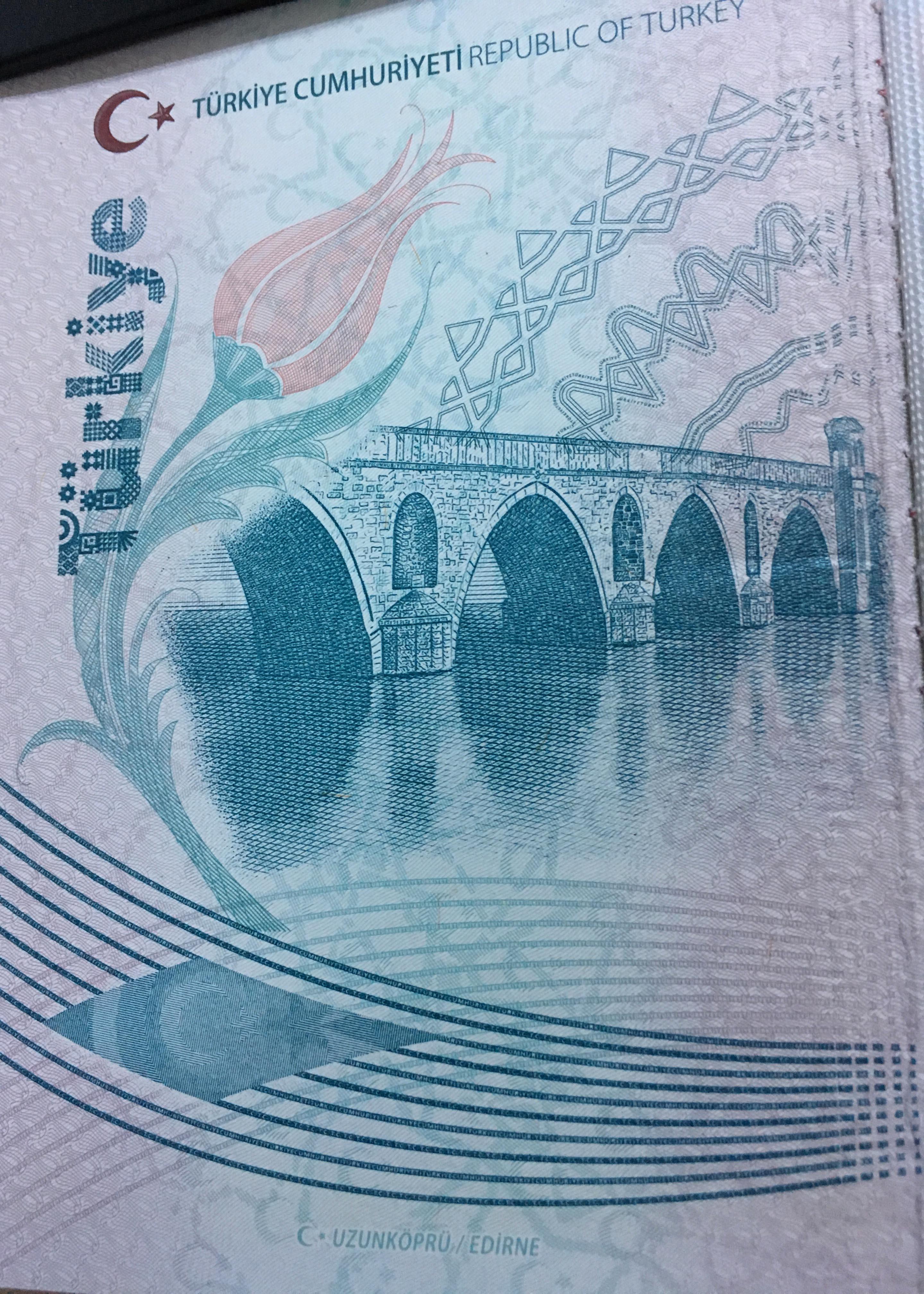 Pasaportlara Uzunköprü diye, Meriç Köprüsünün resmi konulmuş