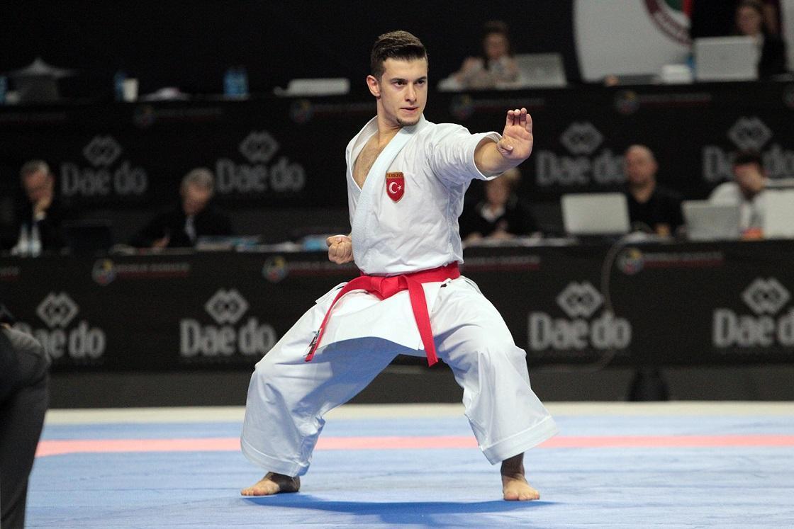 İBB’li Karateci Ali Sofuoğlu tarih yazdı