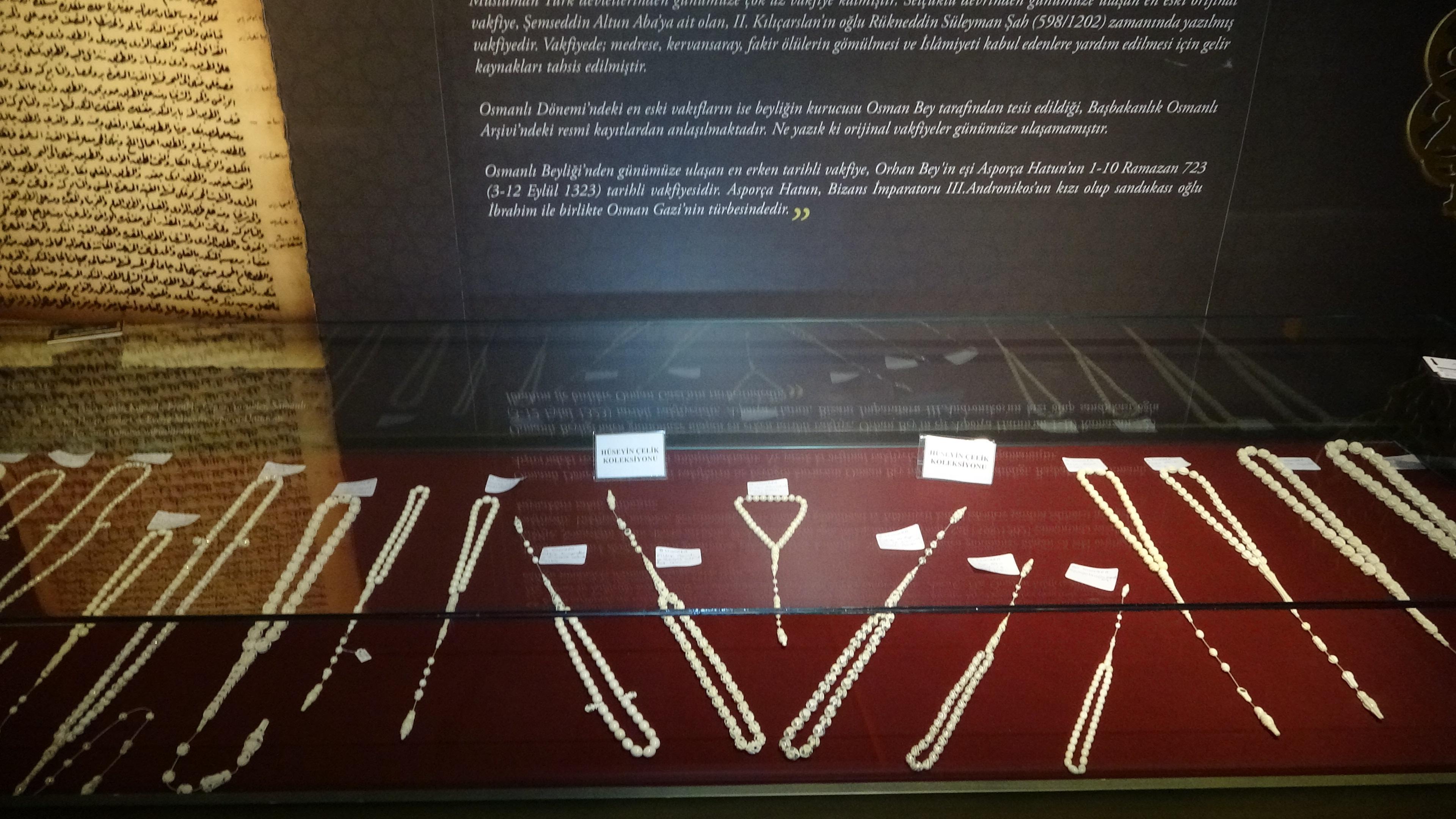 15 bin dolarlık fildişi tespih ilgi odağı oldu