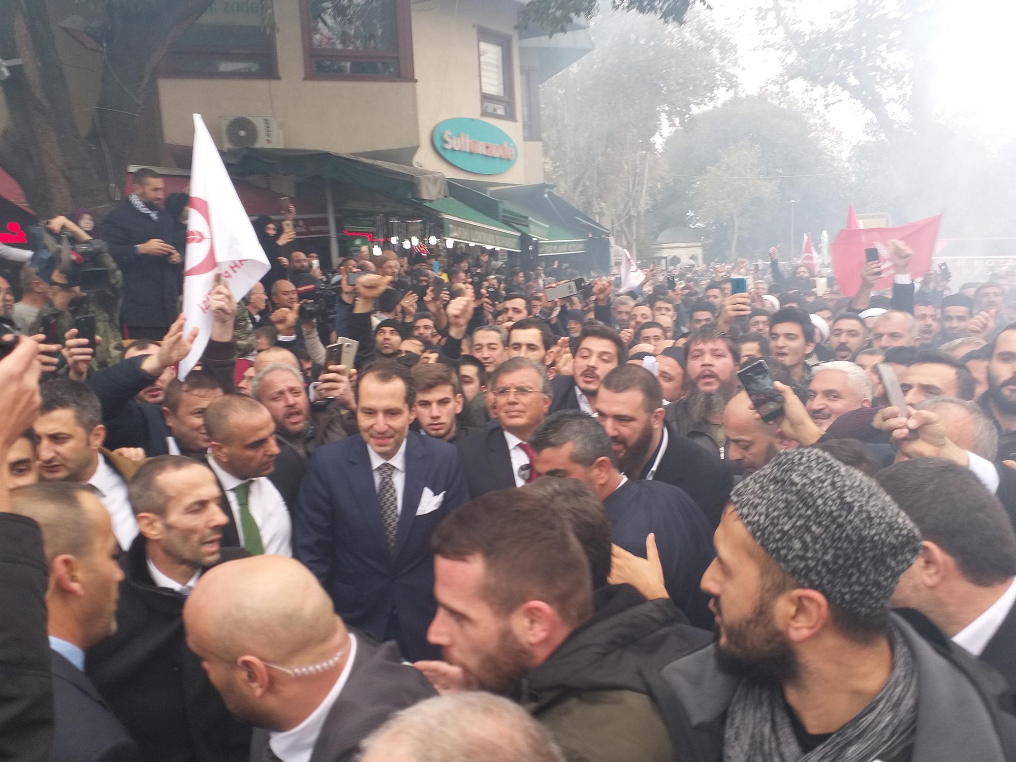 Fatih Erbakan Yeniden Refah Partisinin ilk mitingini düzenledi