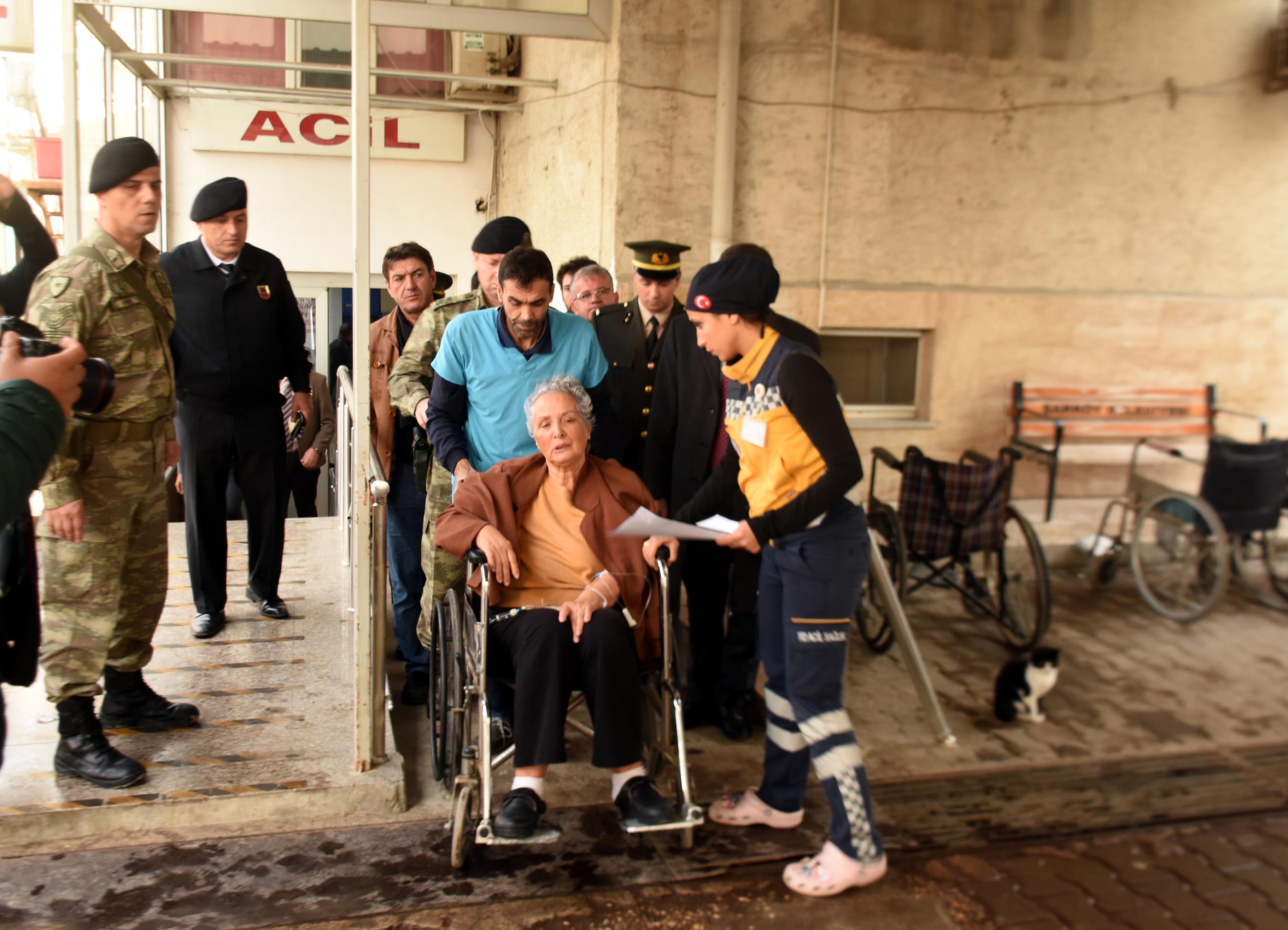 Helikopter kazası Türkiyeyi yasa boğdu Acı haber aileye ulaştı
