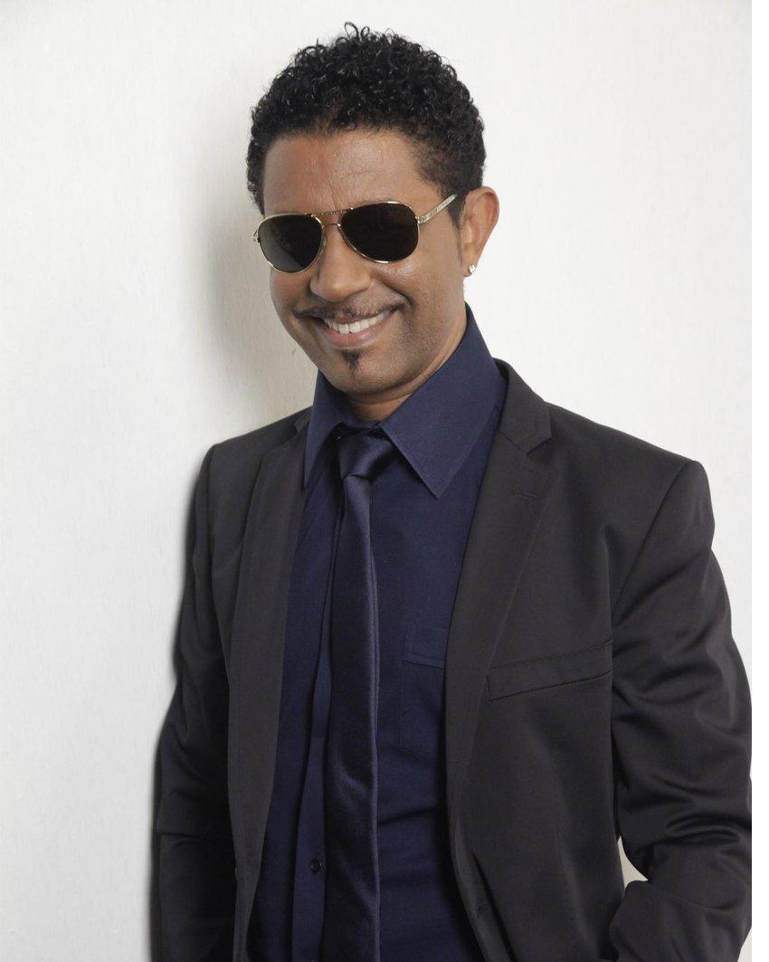 Mansur Ark: 90’lı yılların şarkıları seviliyor çünkü dinleyenlere çocukluğunu hatırlatıyor