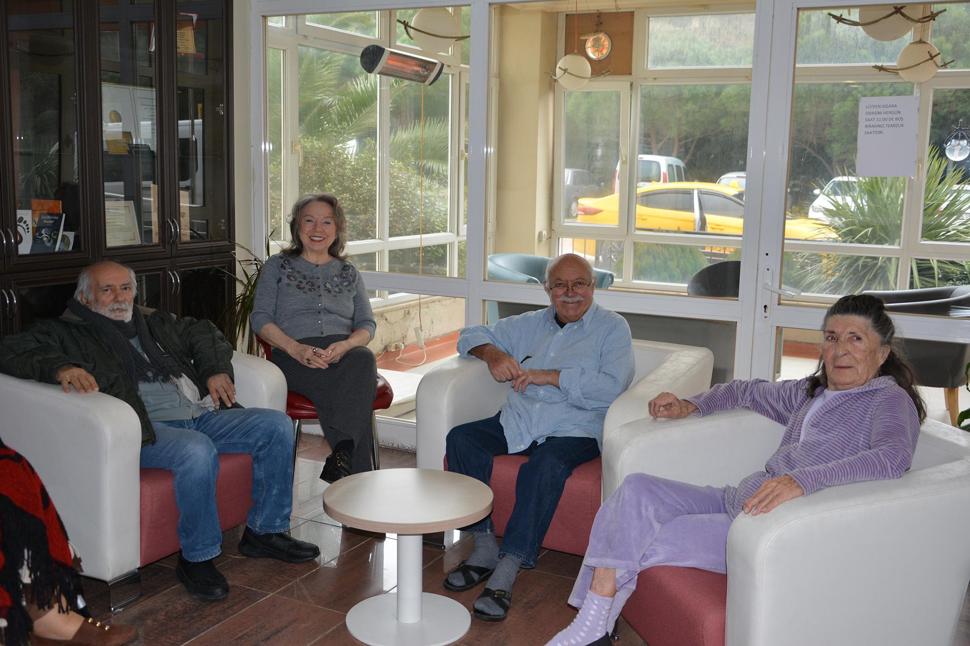 Yeşilçamın çınarları aynı çatı altında yaşıyor