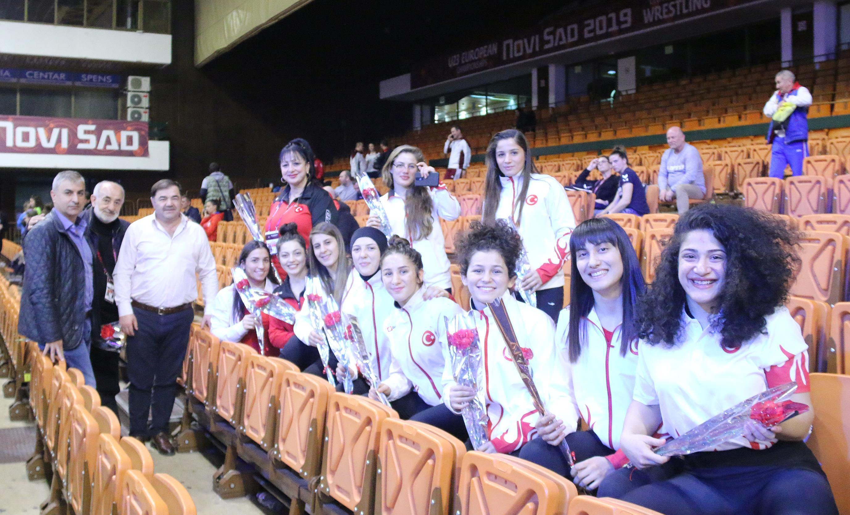 Milliler Sırbistanda fırtına gibi esmeye devam ediyor