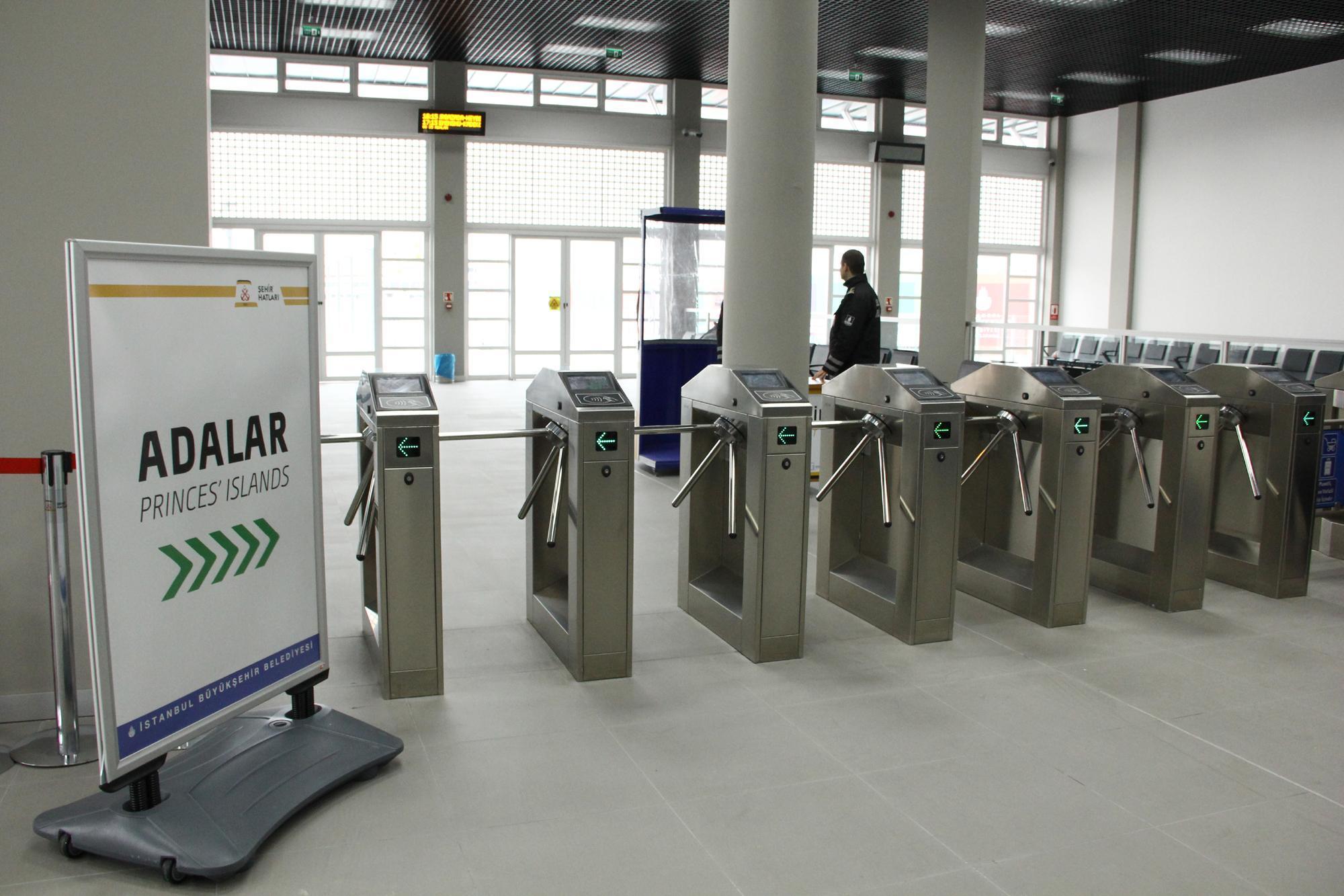 Kabataş Meydanı Ve Transfer Merkezi Projesi’nin ilk etabı tamamlandı