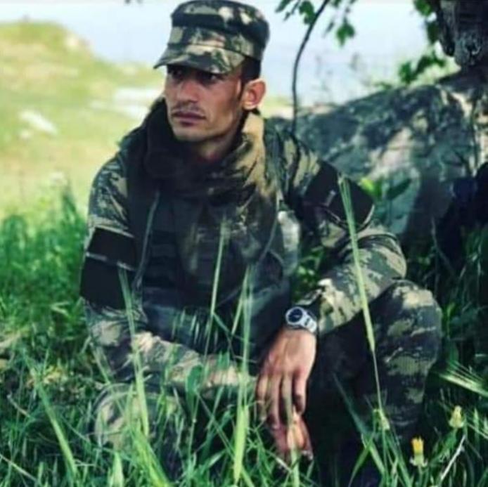 Şehitler son yolculuğuna uğurlandı