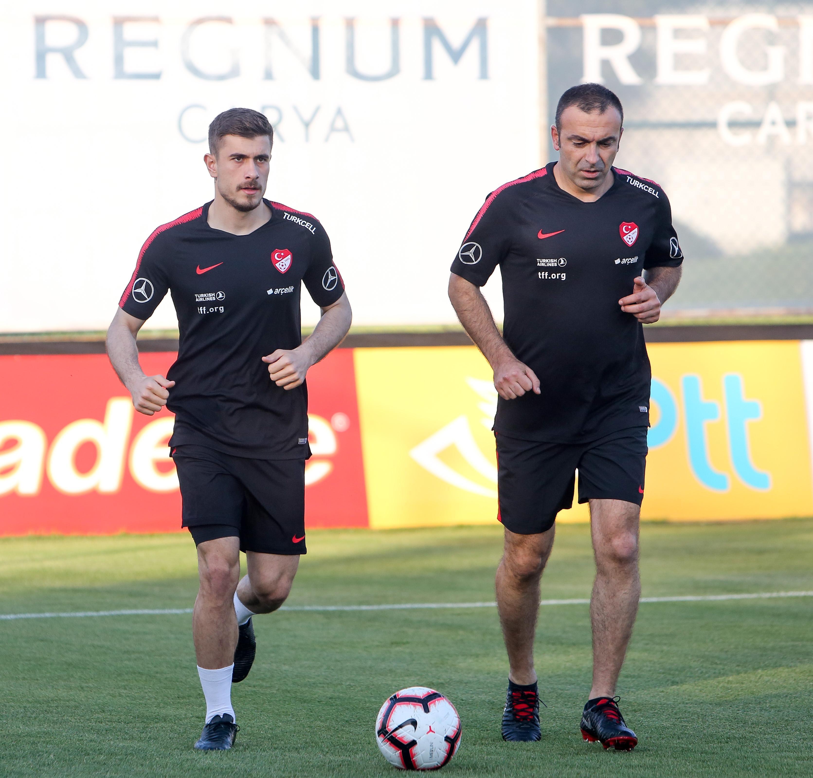 Burak Yılmaz ve Dorukhan Toköz Fransa karşısında büyüledi