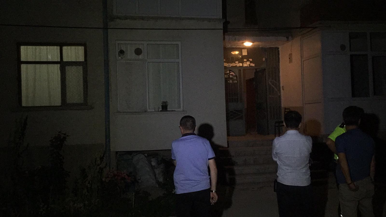 Tartıştığı kocasını keserle öldürdü