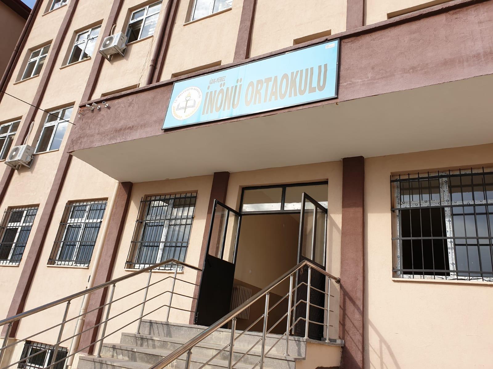 Eğitimciler kınadı, baba şikâyetçi oldu