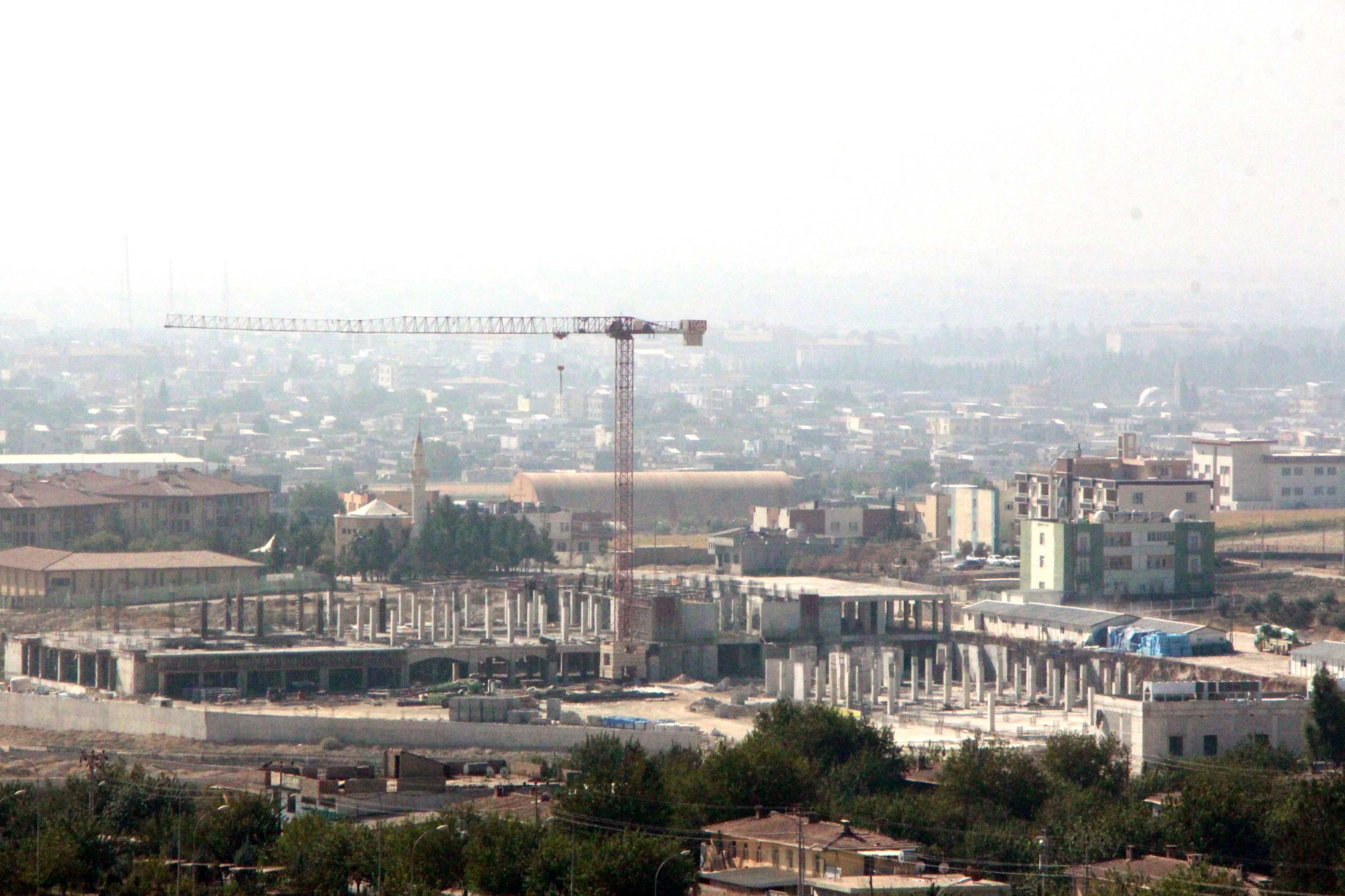 Barış Pınarı Harekatında 2nci gün 200 hedef vuruldu, 7 köy teröristlerden arındırıldı