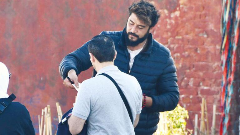 Selfie 100, evlilik fotoğrafı 750 TL... Onlar kapattı o açtı