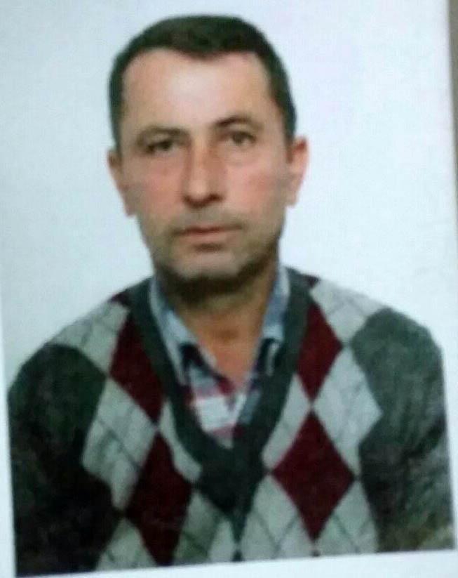 Eşini av tüfeğiyle vurulmuş halde ölü buldu