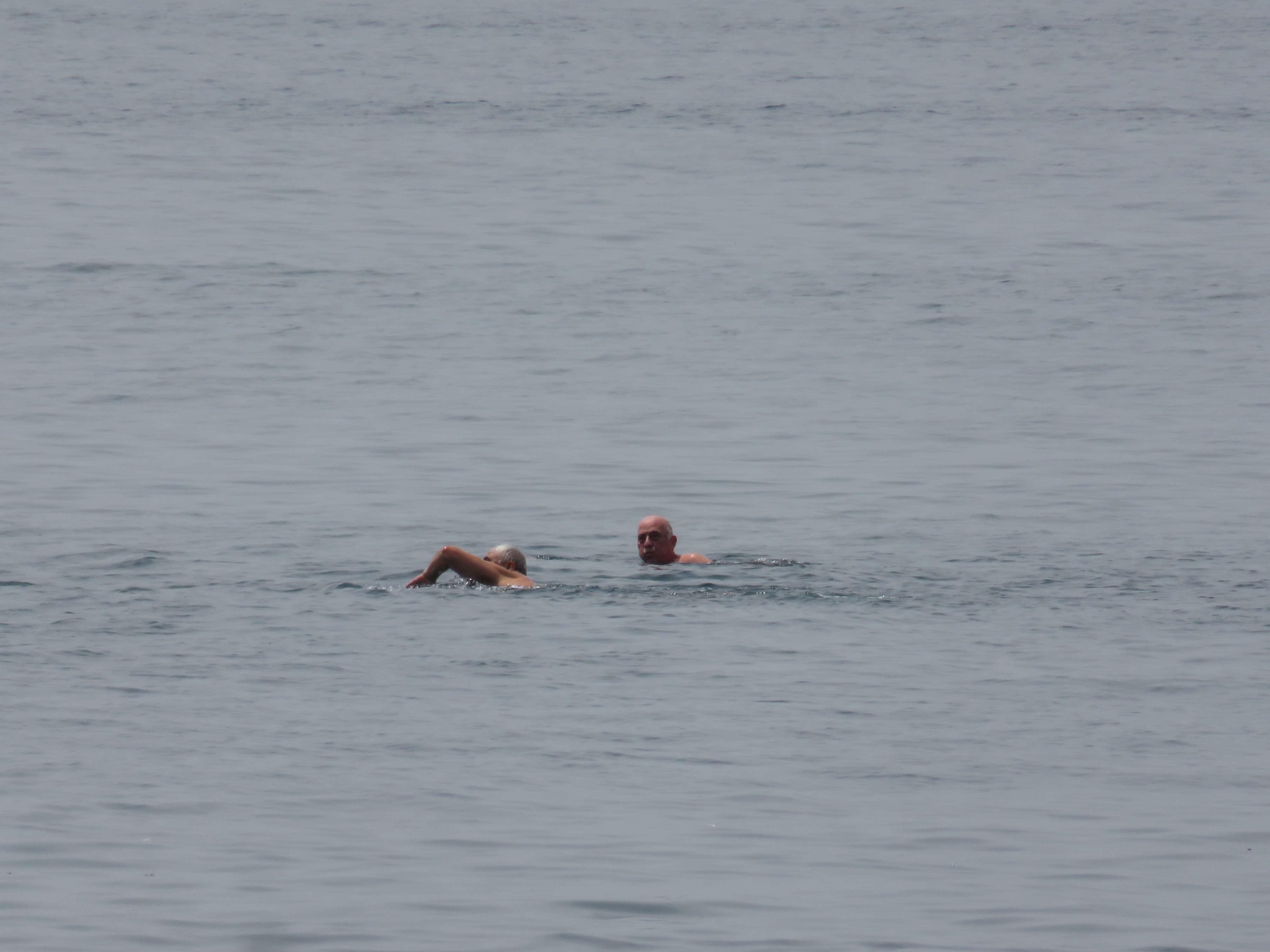 65 yaş ve üzeri sokağa çıktı