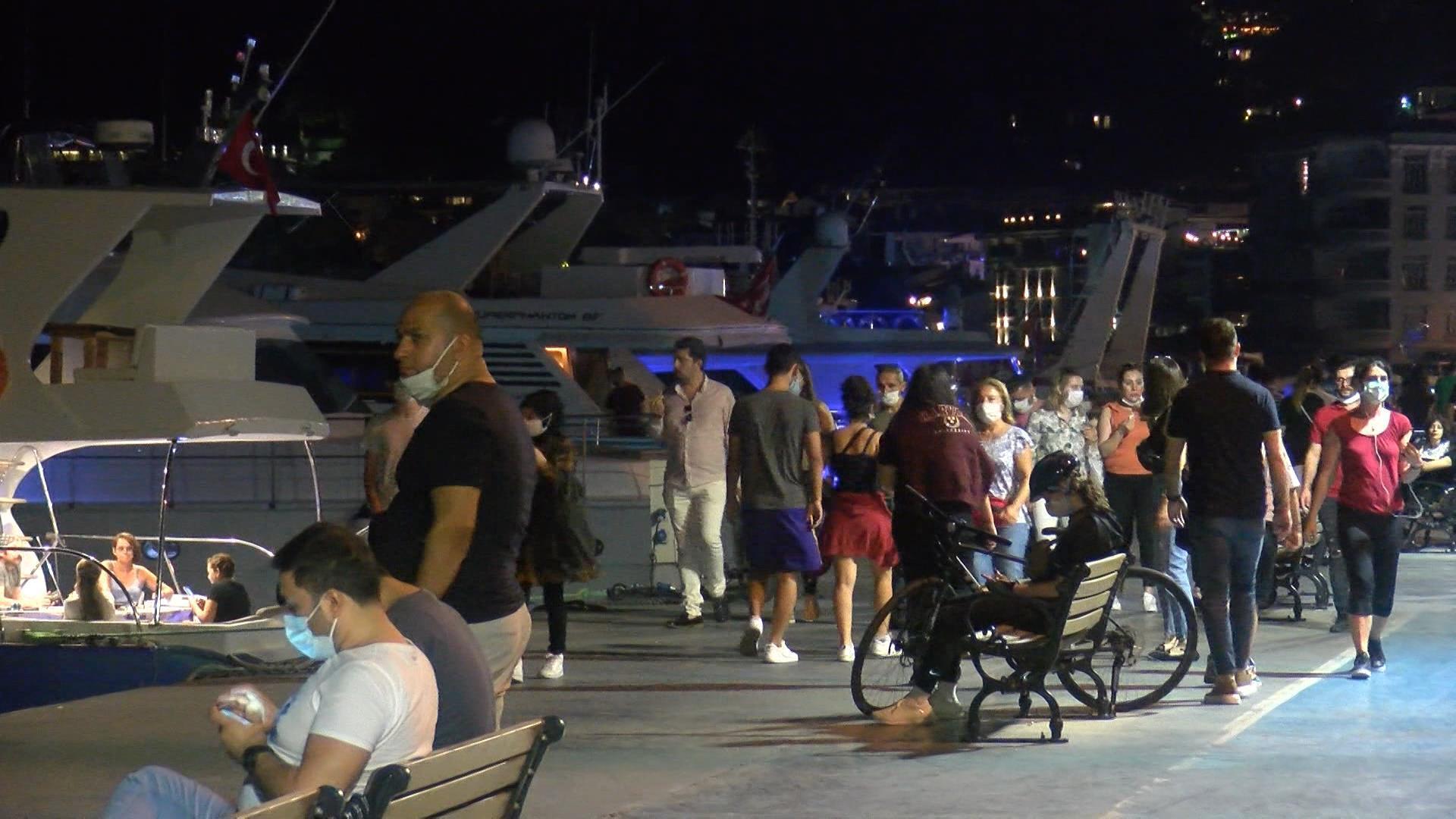 İstiklal Caddesi Maçka Parkı ve Bebek Sahilinde akşam kalabalığı