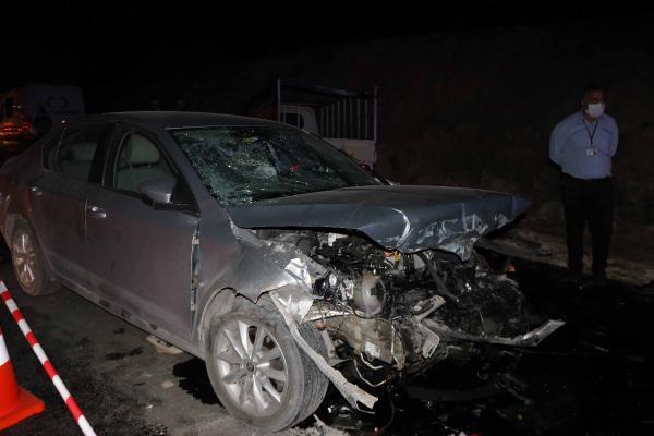 Gaziantepte 4 aracın karıştığı zincirleme kaza: 4 ölü, 7 yaralı