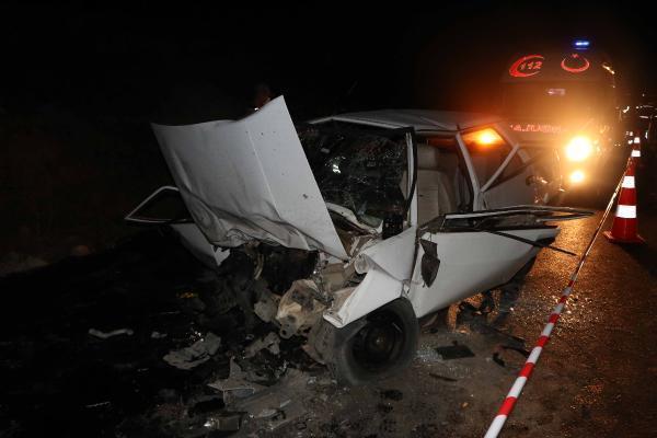 Gaziantepte 4 aracın karıştığı zincirleme kaza: 4 ölü, 7 yaralı
