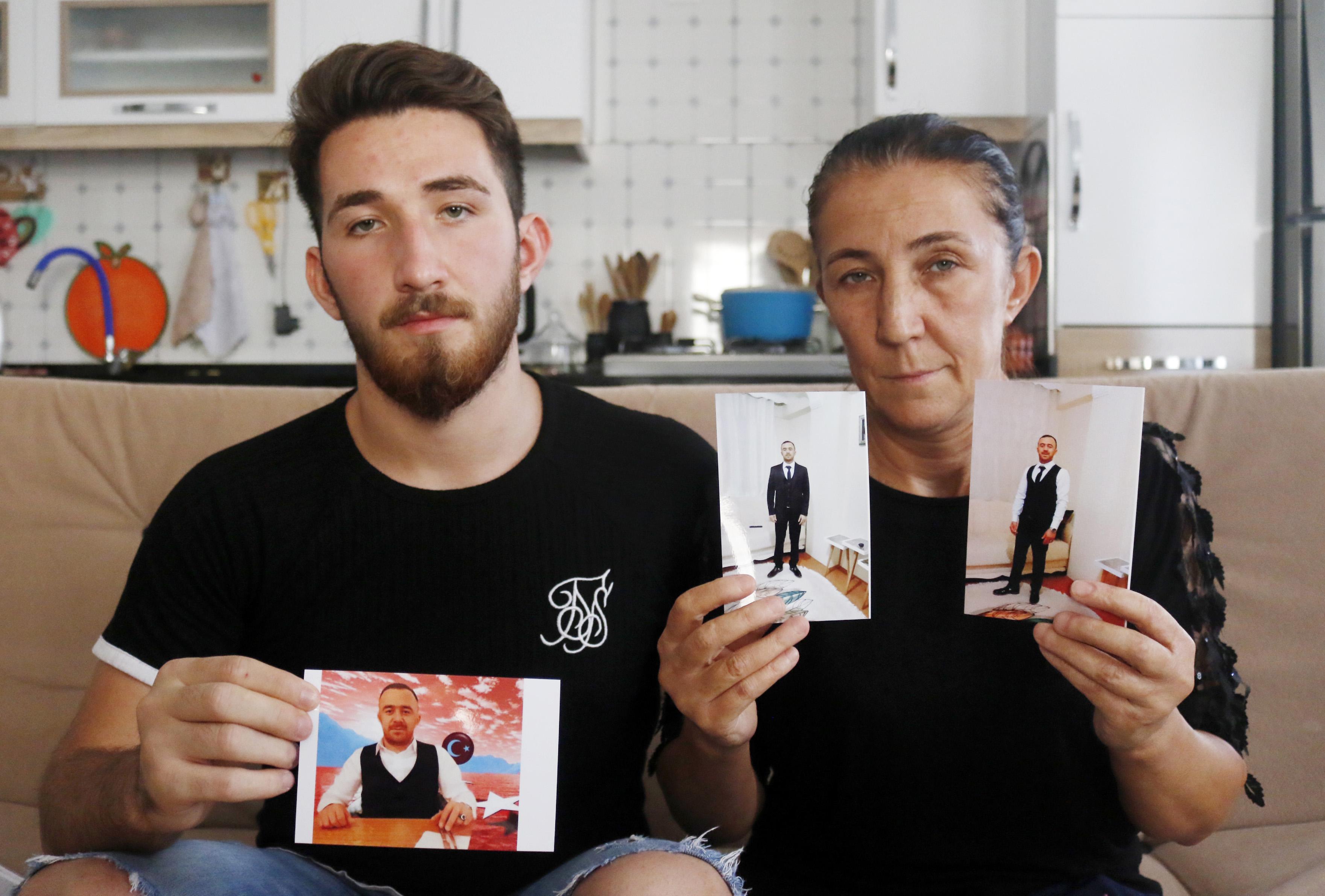 Kadir Şeker, bıçağı tespih çeker gibi oynamak için aldığını söylemiş