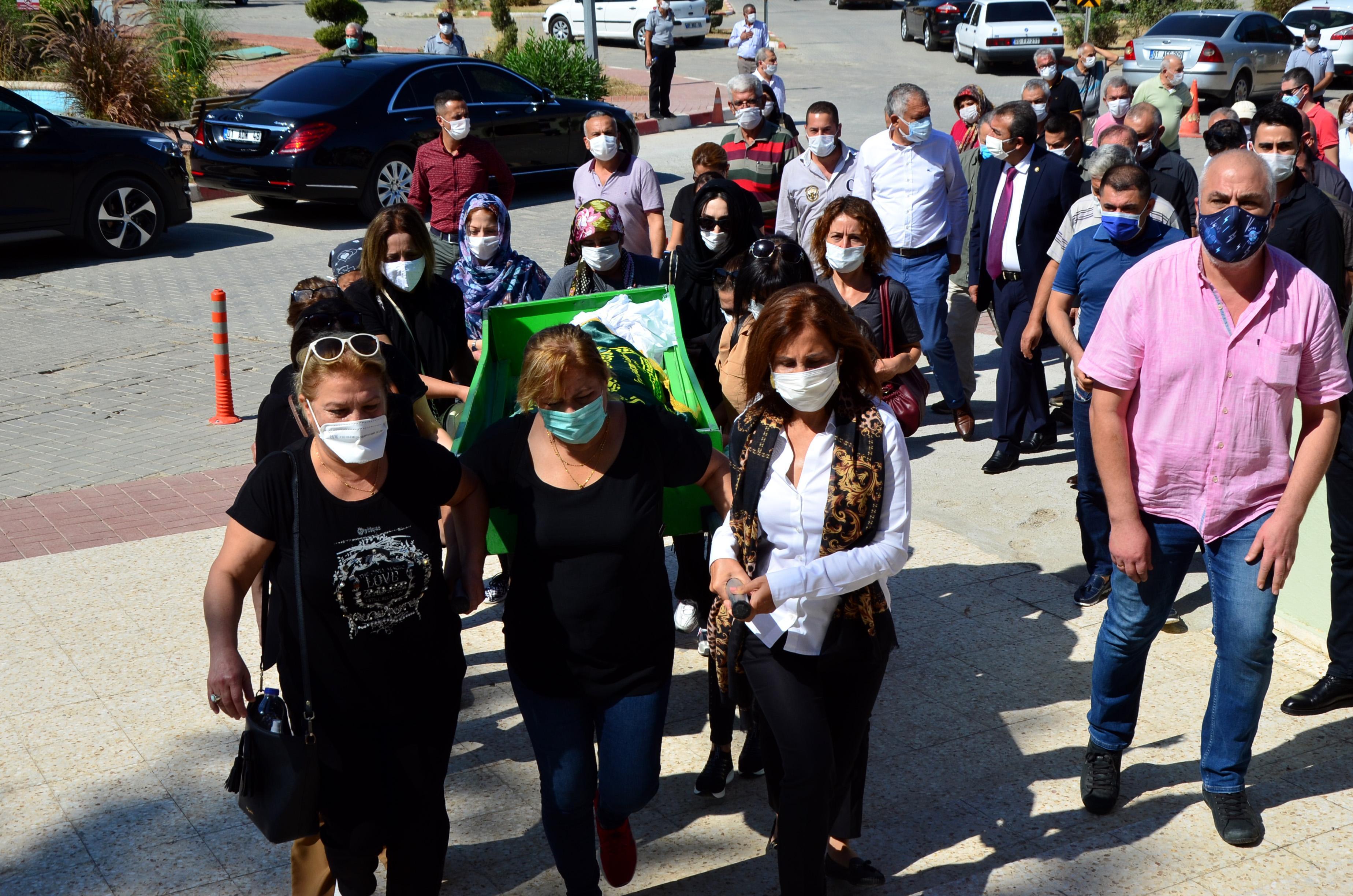 Hülya’yı, ‘Günaydın aşkım’ mesajını görünce öldürmüş