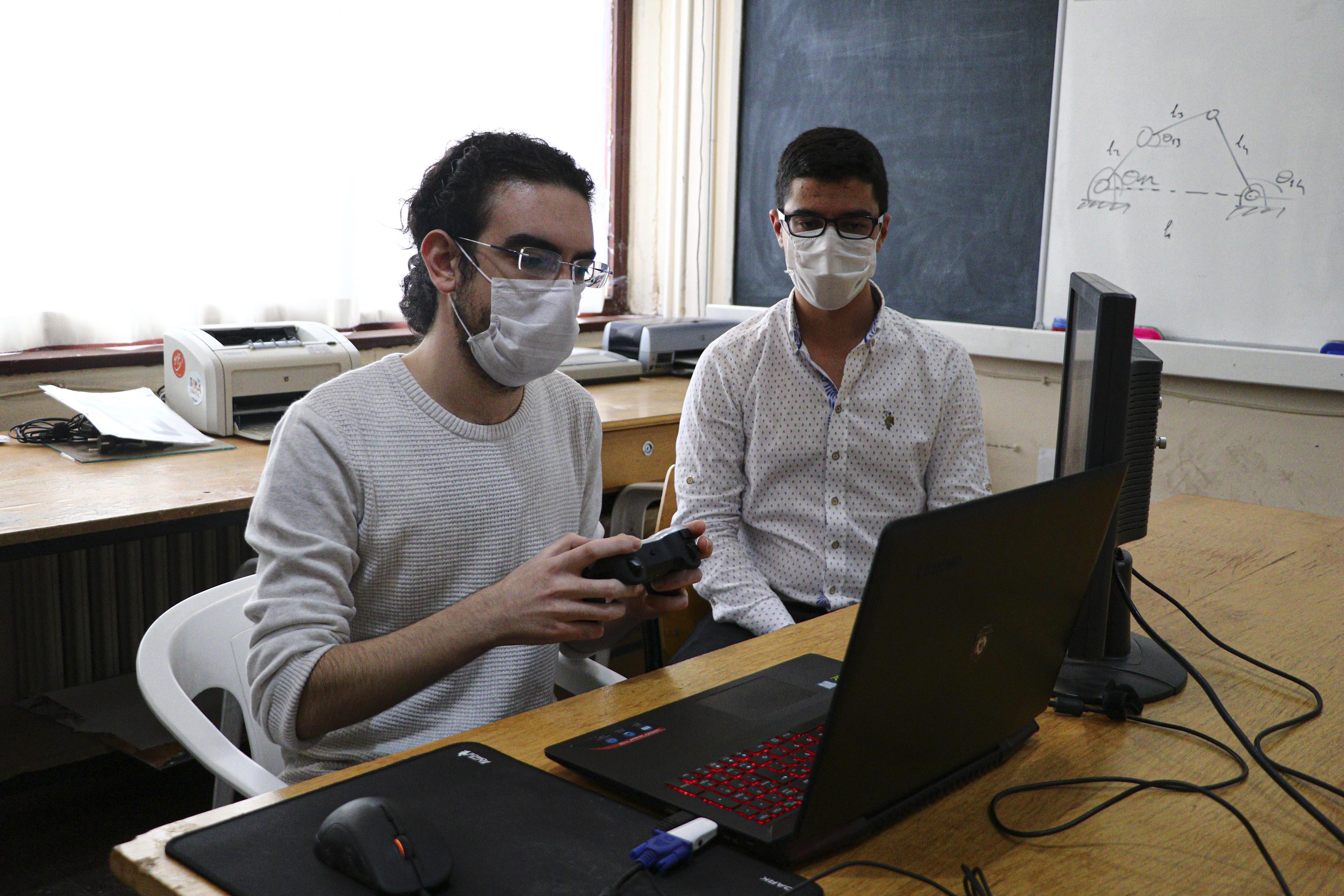 ODTÜlü öğrencilerin tasarladığı uzay keşif aracına ödül