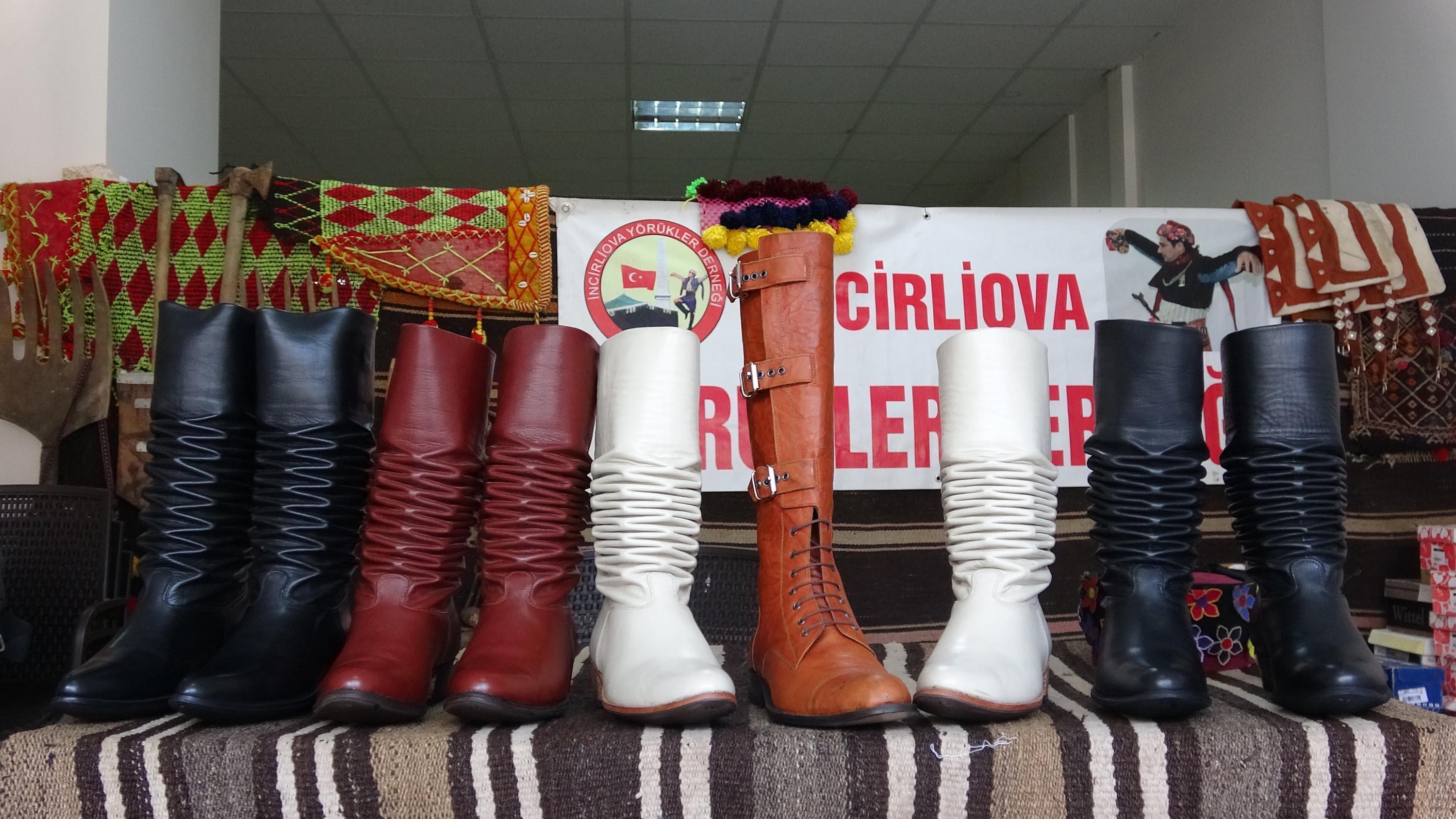 Atatürkün de giydiği 1 asırlık çizmenin benzerini yaptı