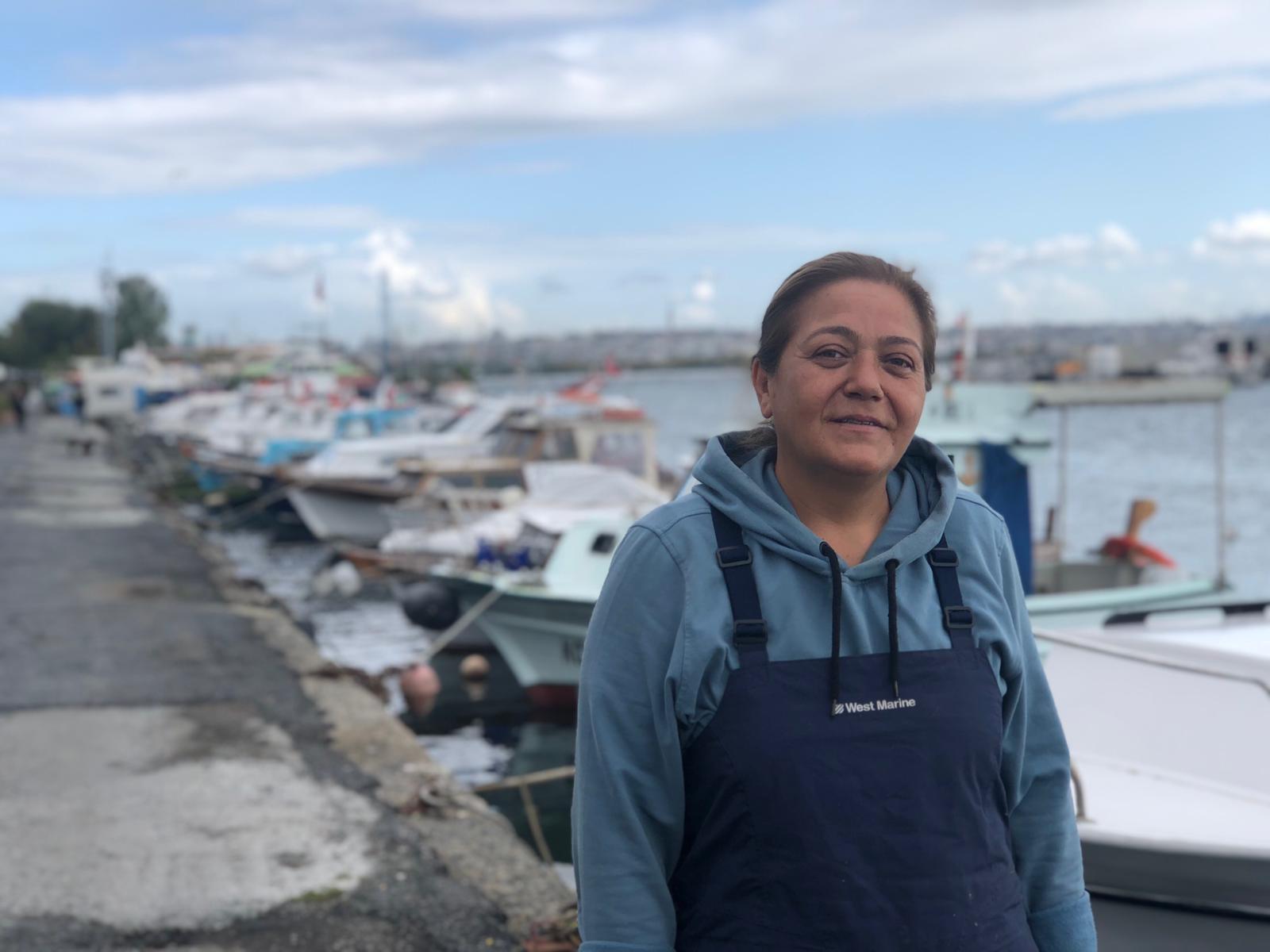İstanbulun kayıtsız kadın balıkçıları