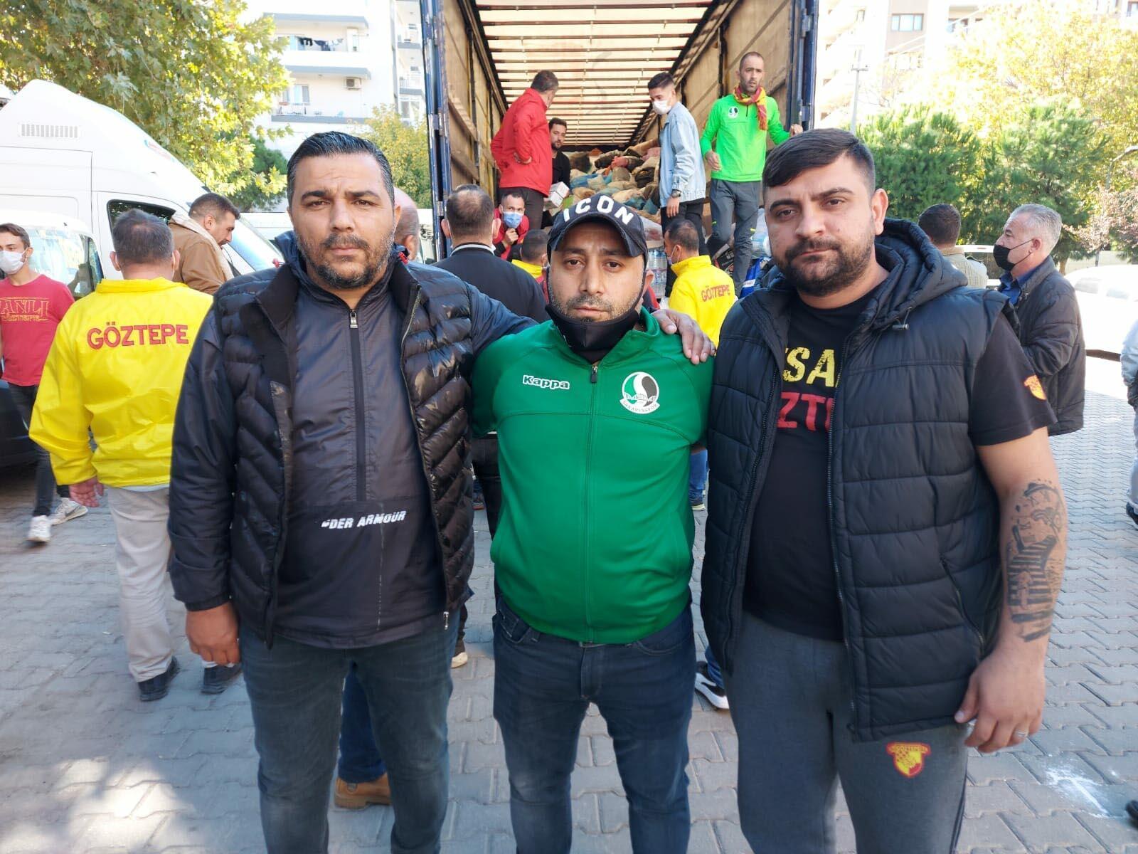 İzmirde tribünler tek yürek