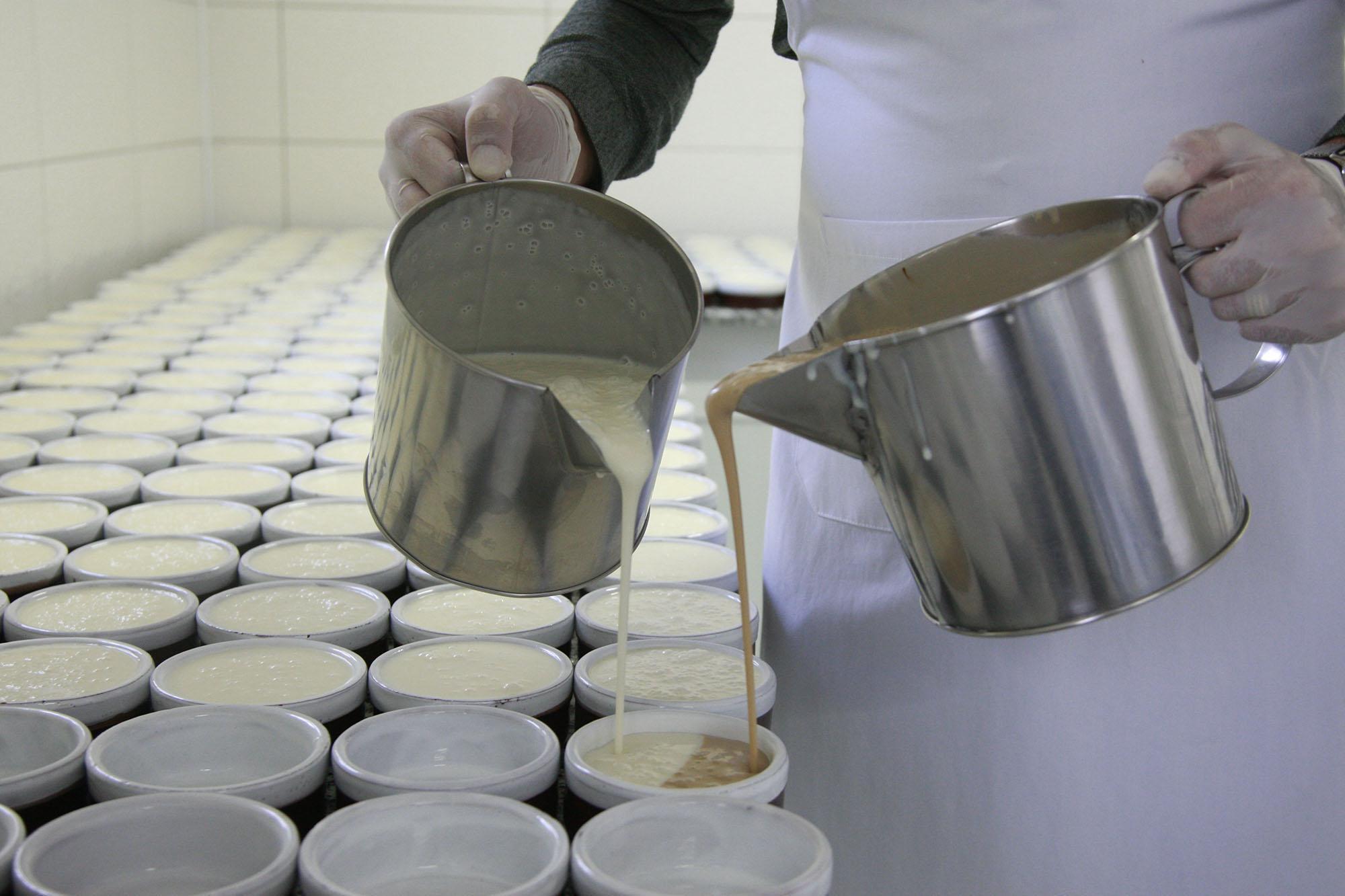 Ustasının bile tarifini bilmediği Duvalı tatlı, Türkiyenin dört bir yanına gönderiliyor