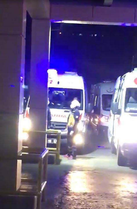 Trabzon’da pandemi hastanesi önünde korkutan ambulans yoğunluğu