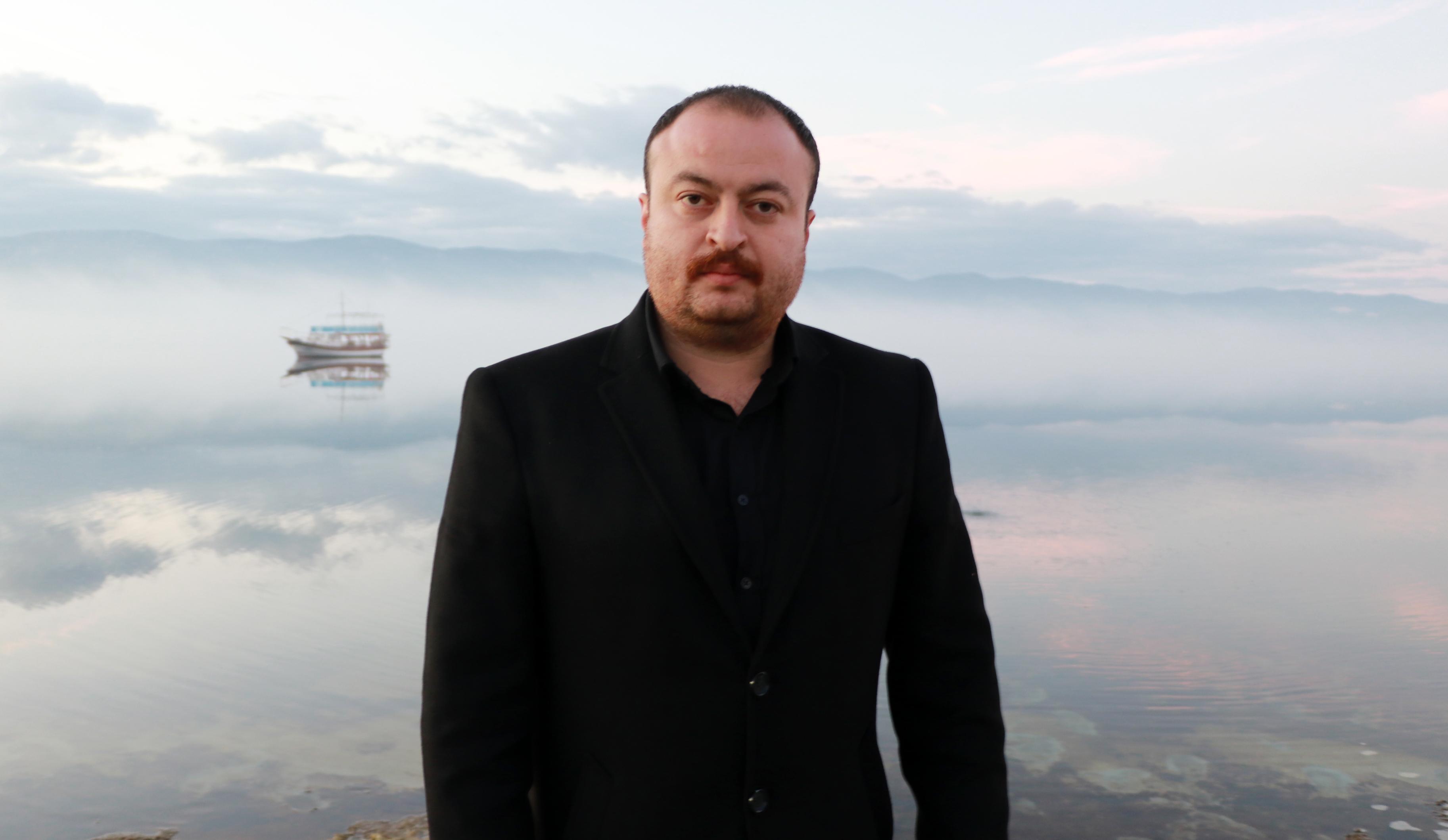 ‘Burdur Gölü’ndeki gaz çıkışı, olası bir depremin habercisi olabilir’