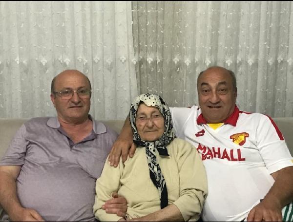 Edremitte koronavirüsten ölenlerin cenazelerini yıkamak için 5 bin lira istendiği iddiasına soruşturma