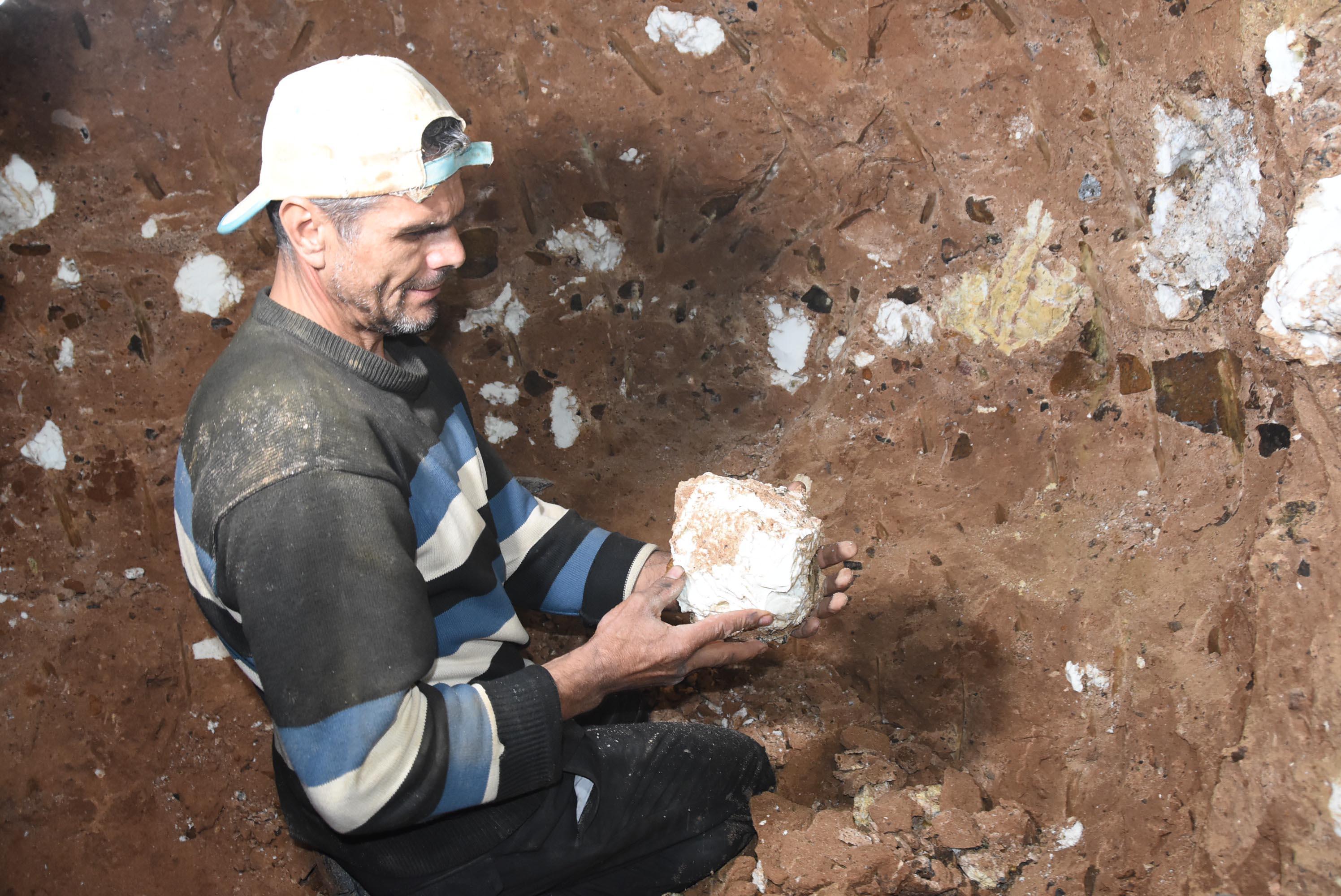 Eskişehir’de beyaz altın lületaşı bir çok ülkeye ihraç ediliyor