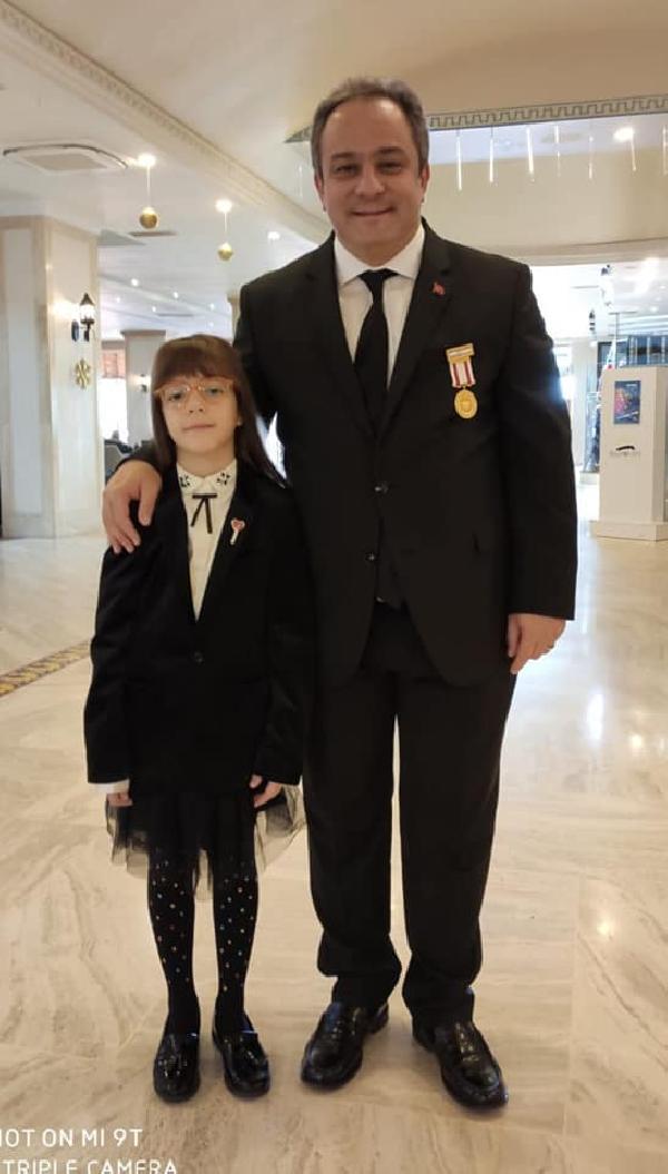 Kıbrısta eşi ve 3 çocuğu katledilen tabip binbaşının ailesinden 9 doktor çıkmış