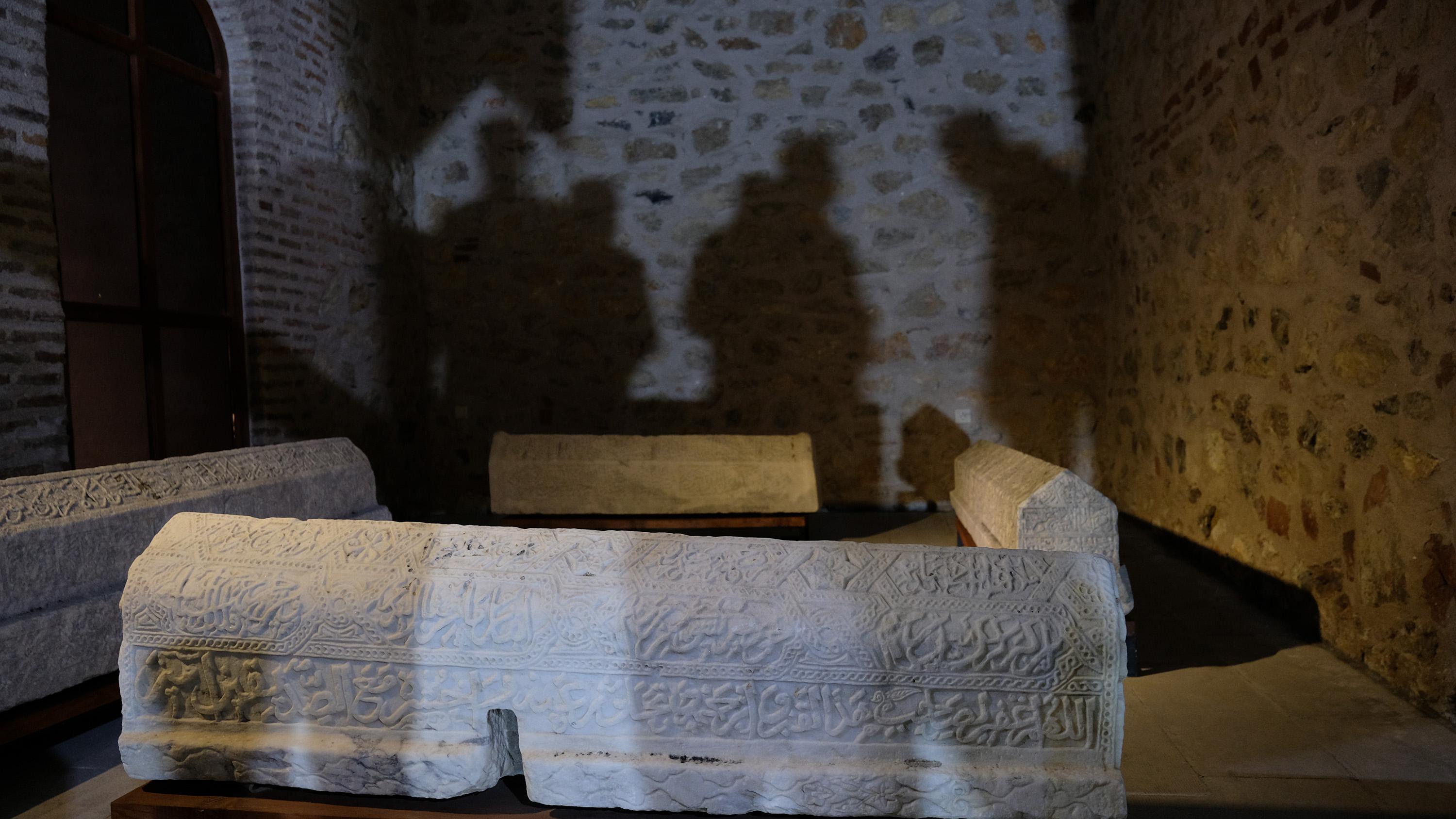 Erdoğan: Medeniyet ve kültür davamızda aynı mesafeyi kat edemediğimizi görmenin üzüntüsü içindeyim