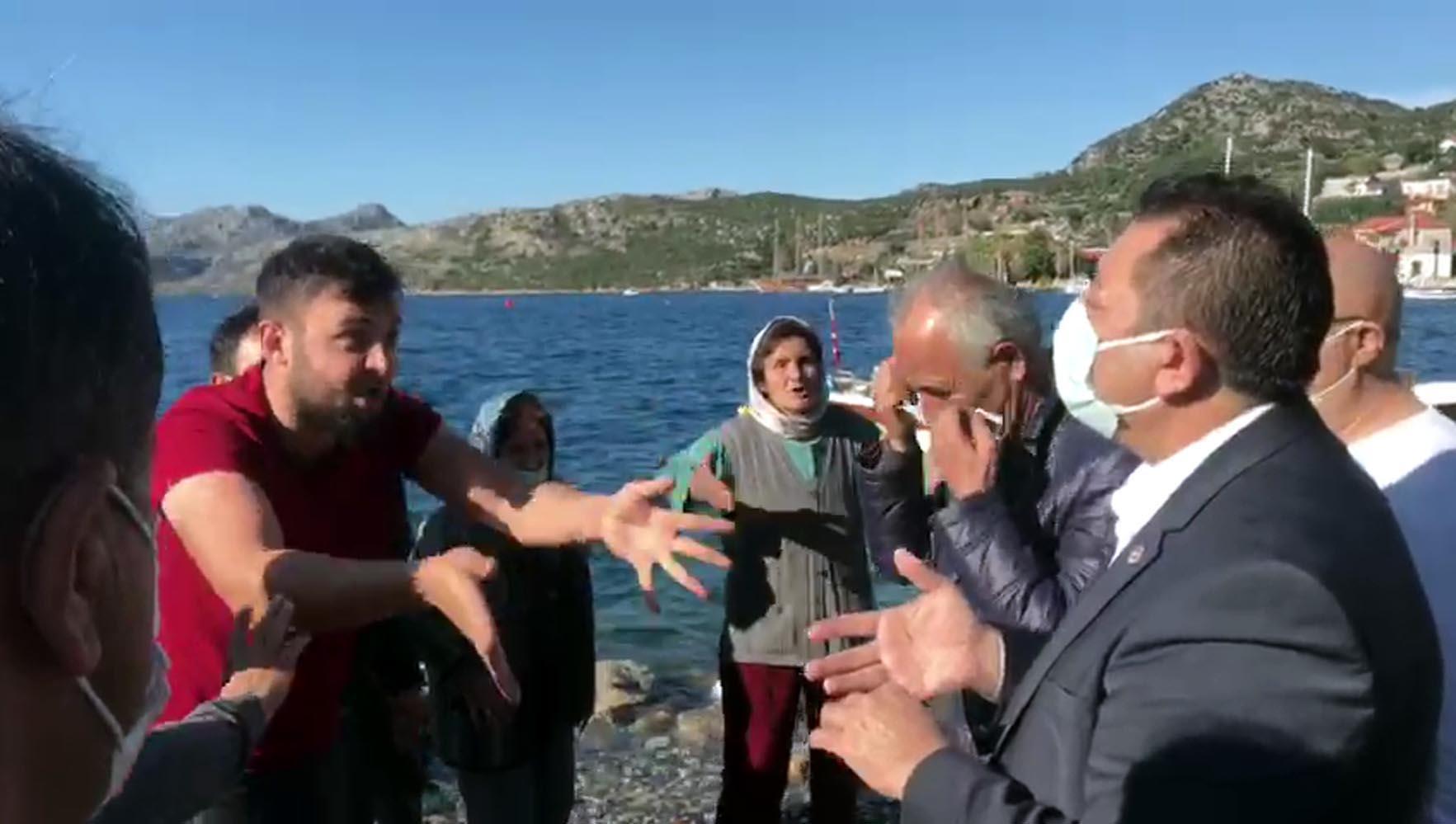 Marmariste kaçak yapıları yıkılanlardan CHPli vekile tepki: Her şeyimiz yıkılmış, gelmiş şov yapıyorsunuz