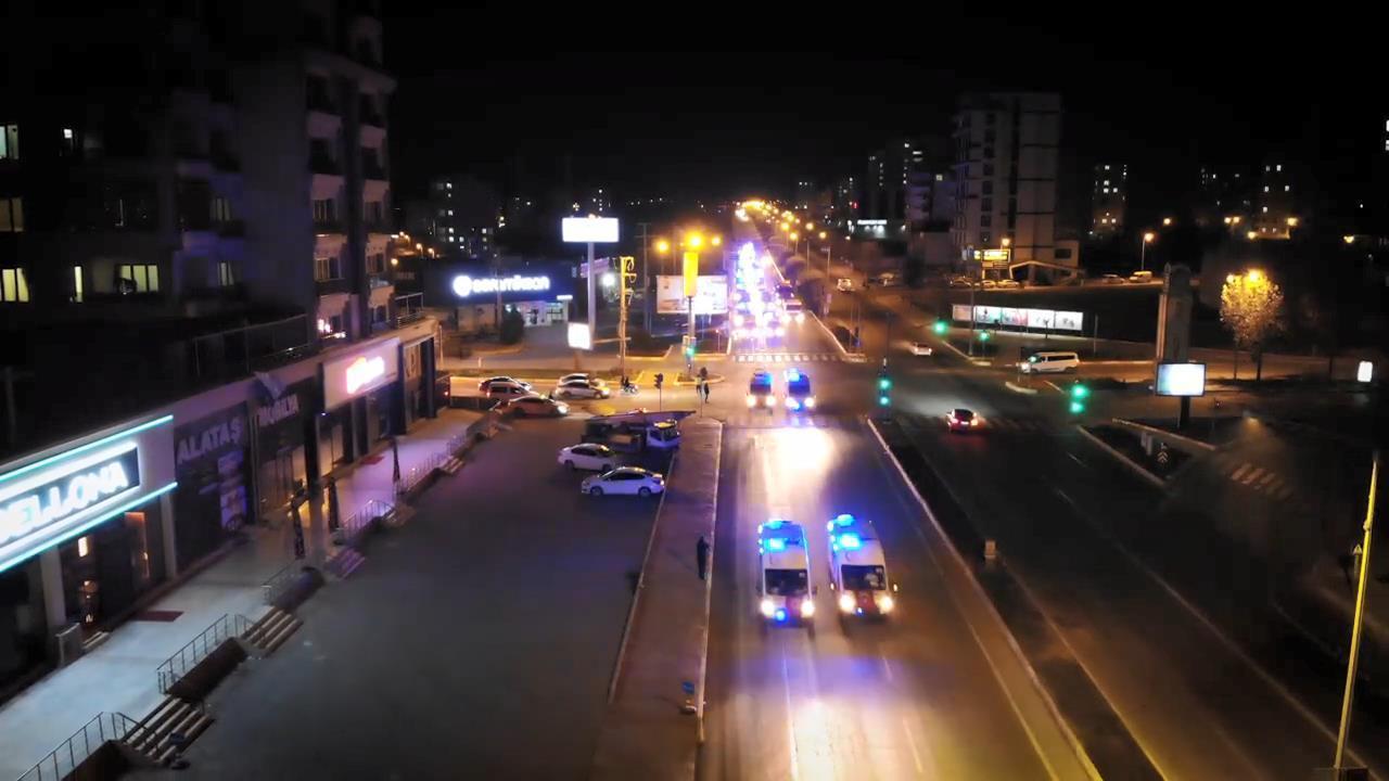 Şanlıurfa’ya siren çalarak giren 38 ambulans şoförüne soruşturma
