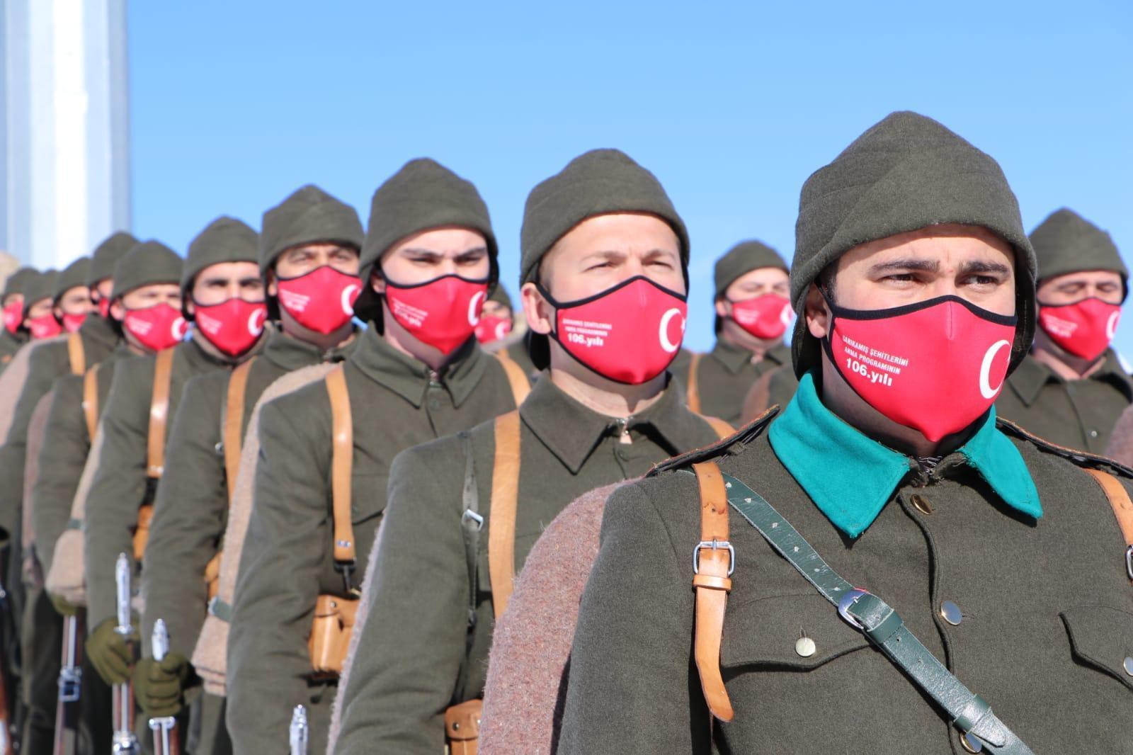 Sarıkamış şehitleri için eksi 14 derecede, koronavirüs tedbirli anma