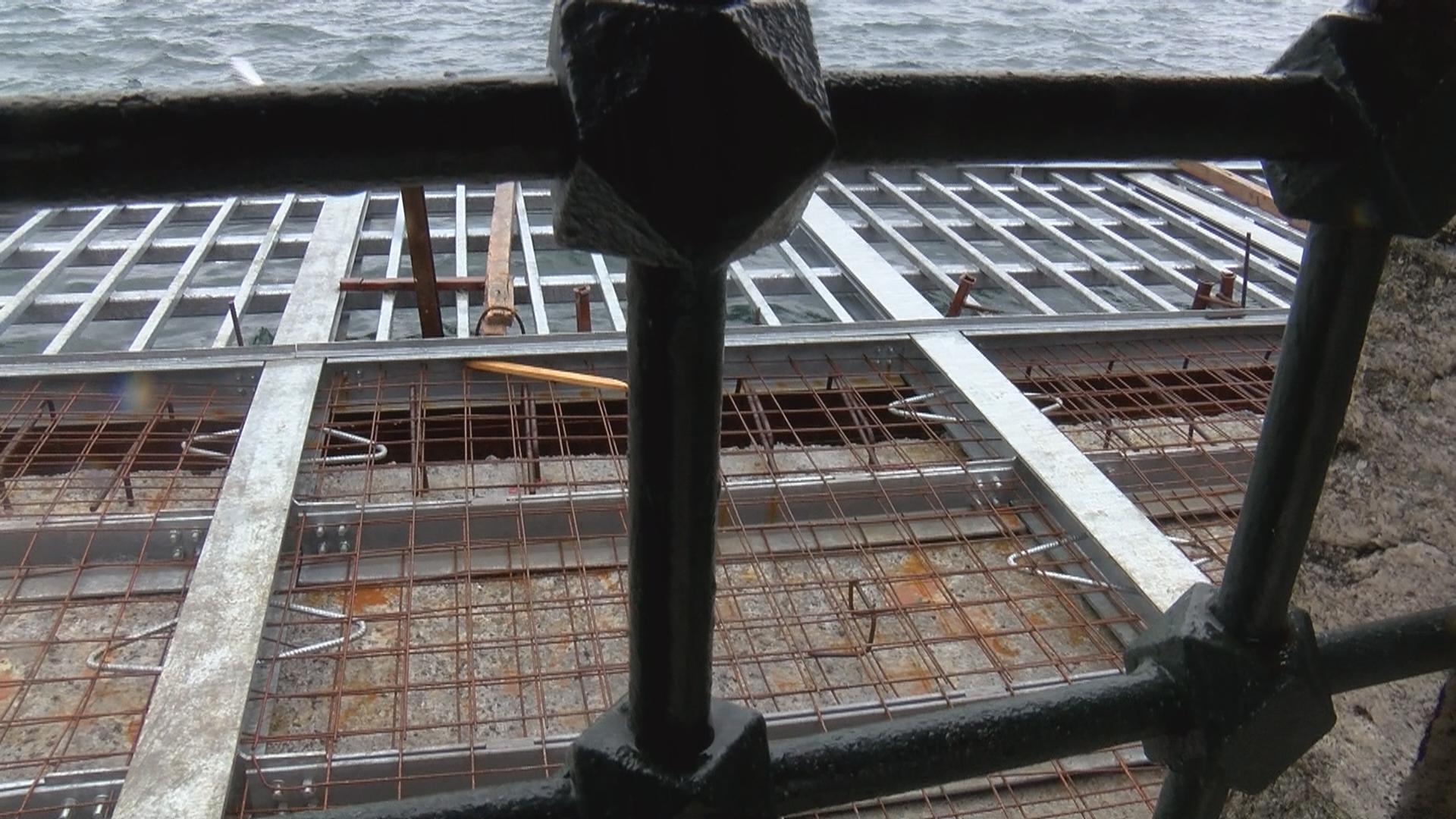 Üsküdarda 441 yıllık tarihi cami önüne yol yapımı tartışması