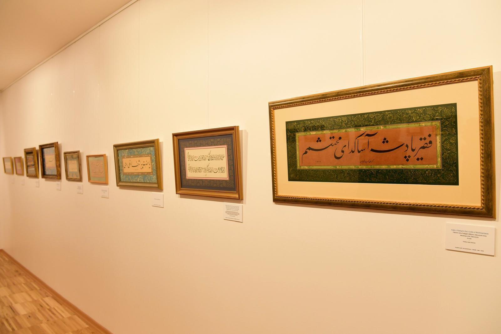 ‘Hat Sanatının Zarif Kalemi Ali Alparslan’ sergisi açıldı