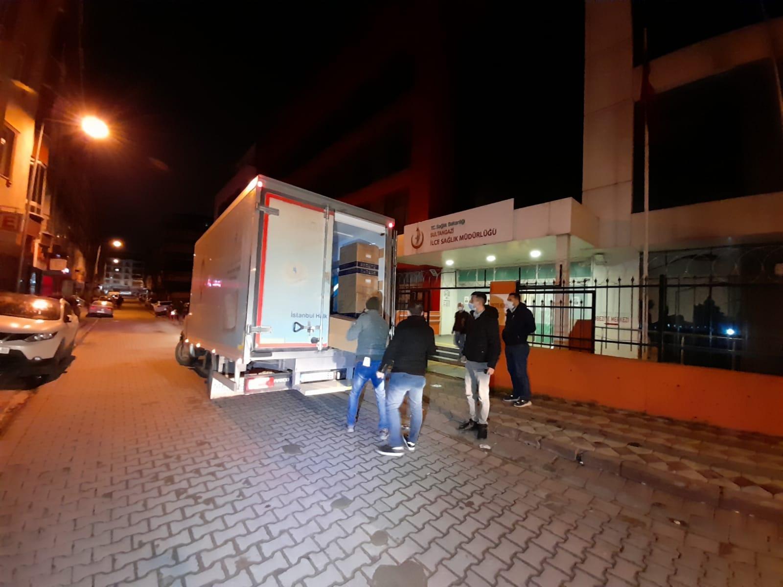 İstanbulda aşılar hastanelere böyle dağıtıldı