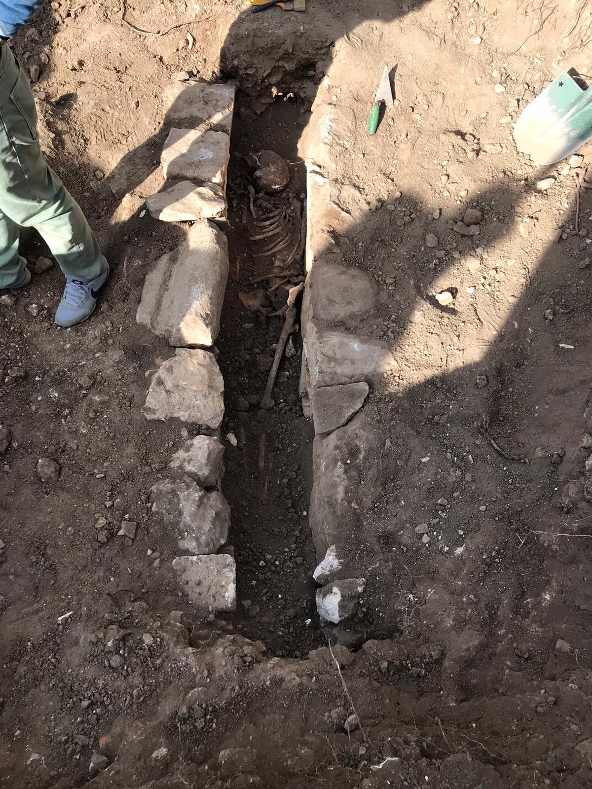 1inci Kılıçarslanın mezarının bulunmasında İbnül Ezrak, en önemli kaynak